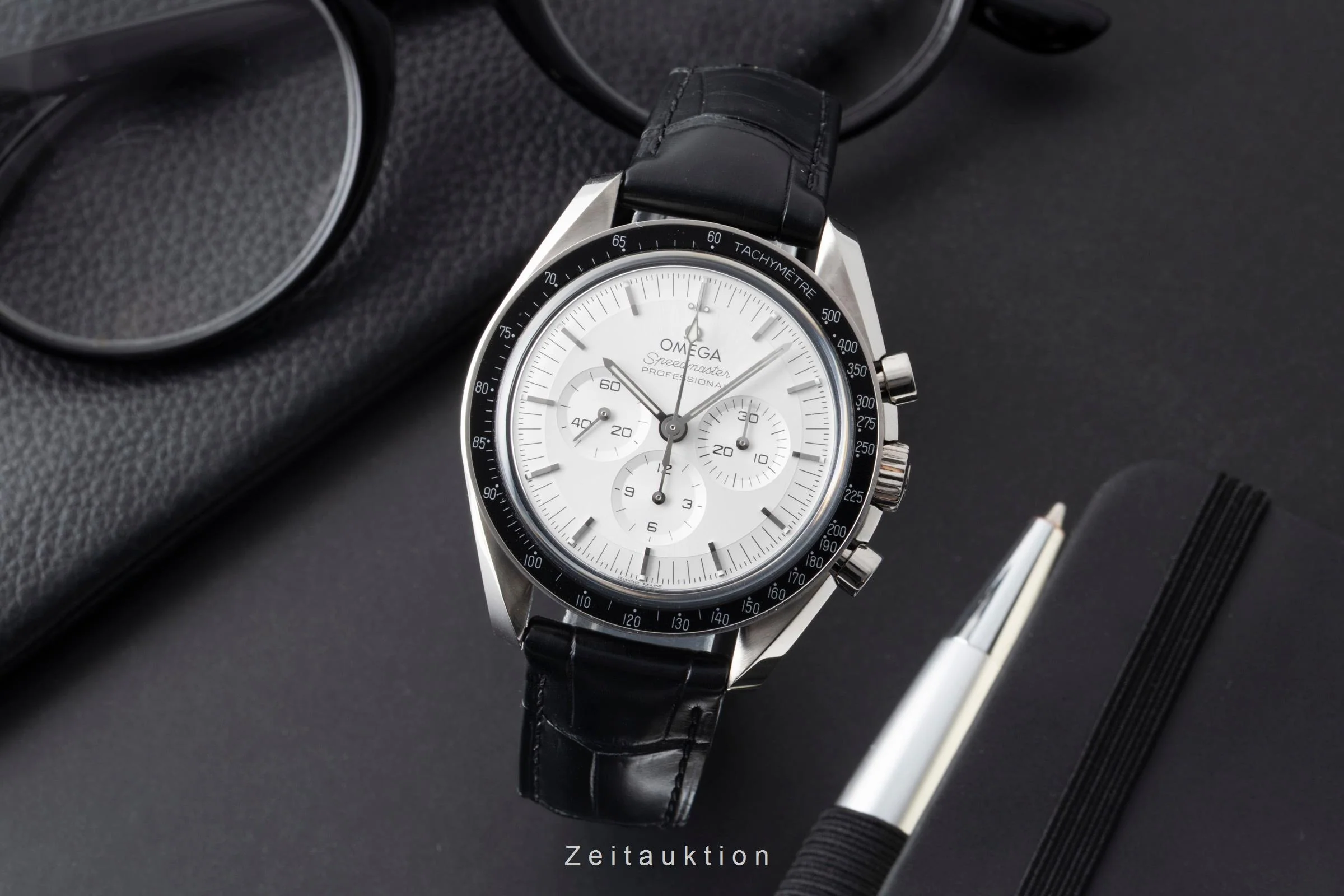 Omega Speedmaster chronograph 18 ct white gold manual winding men's watch 310.63.42.50.02.001 LP: 43000EUR  [2600975] - Image 4