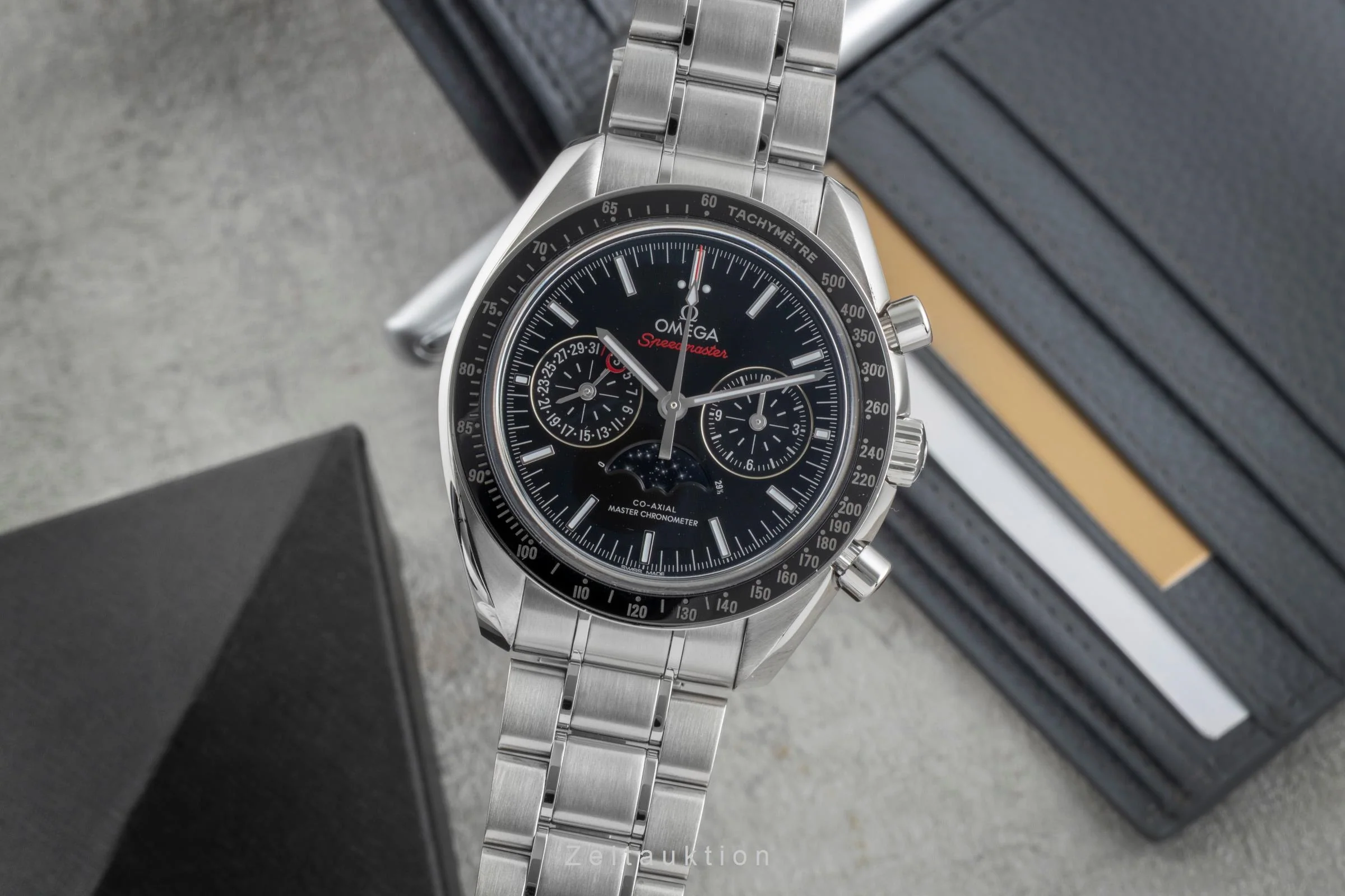 Omega Speedmaster chronograph steel automatic men's watch 304.30.44.52.01.001 LP: 12600EUR  [2506945] - Image 2