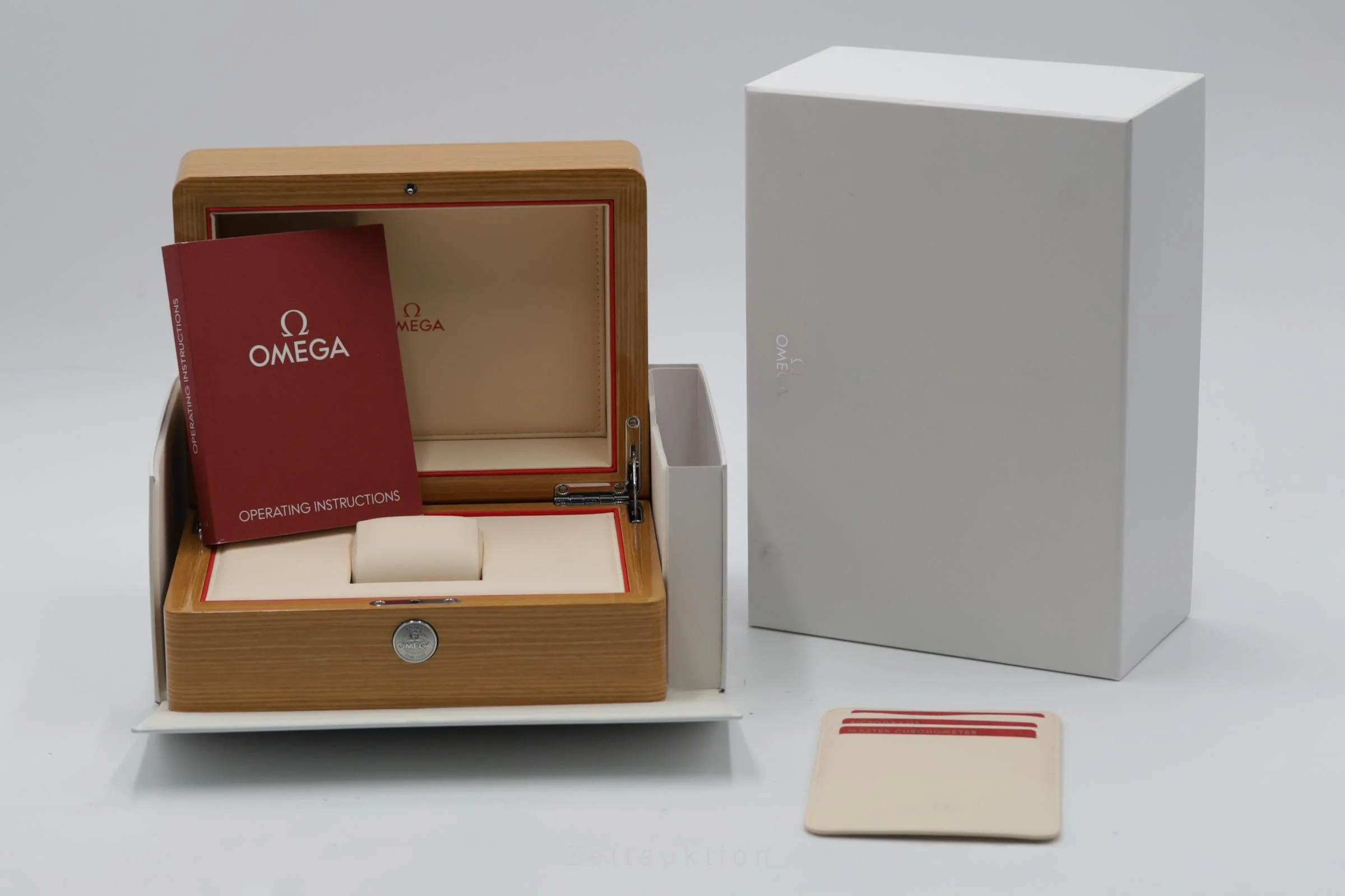 Omega Speedmaster chronograph steel automatic men's watch 304.30.44.52.01.001 LP: 12600EUR  [2506945] - Image 9