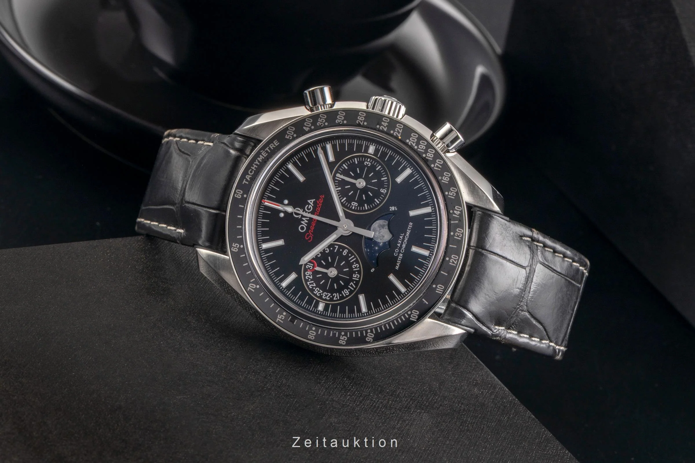 Omega Speedmaster chronograph steel automatic men's watch 304.33.44.52.01.001 LP: 12200EUR  [2503513] - Image 3