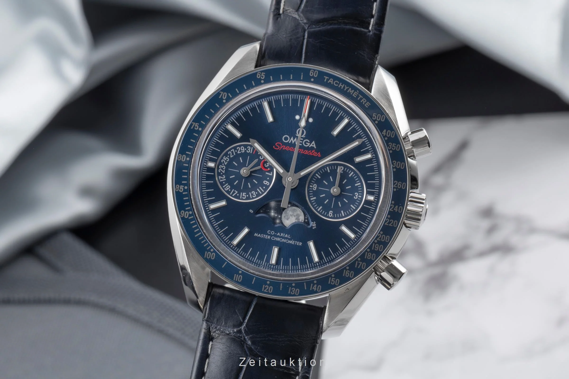 Omega Speedmaster chronograph steel automatic men's watch 304.33.44.52.03.001 LP: 12000EUR  [2504675] - Image 2