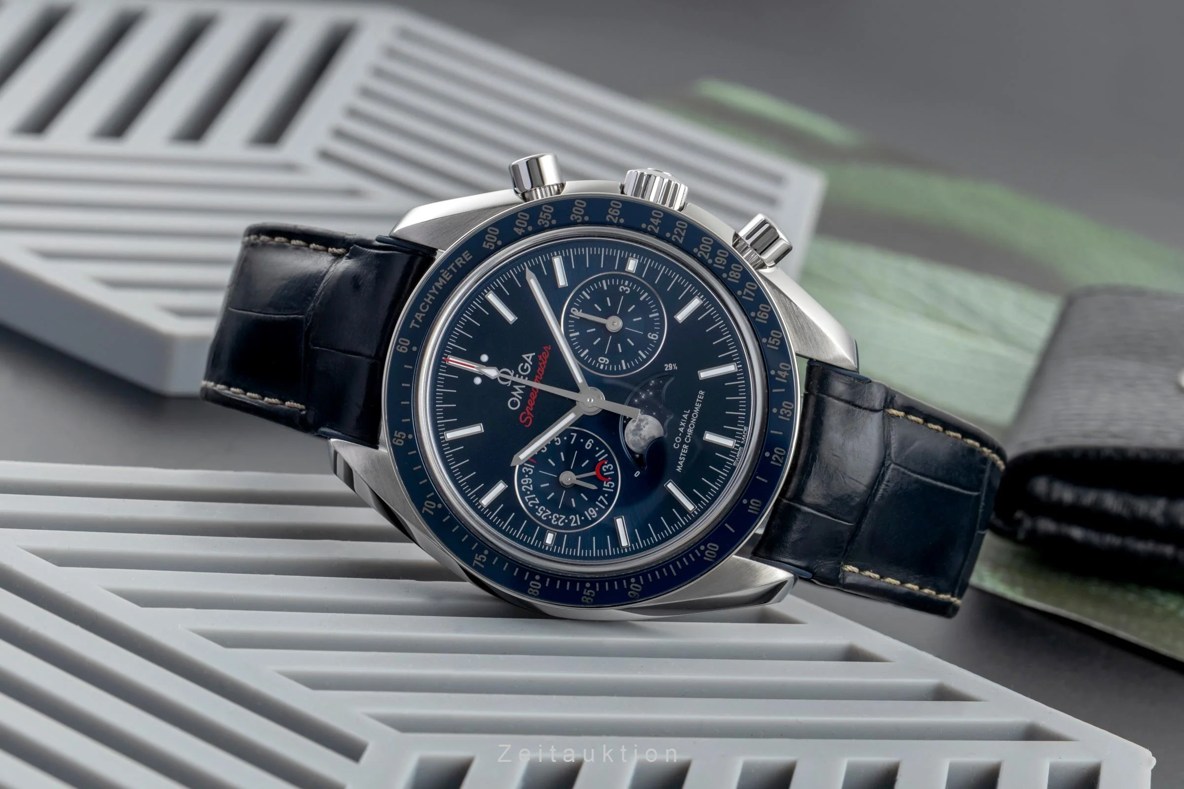 Omega Speedmaster chronograph steel automatic men's watch 304.33.44.52.03.001 LP: 12200EUR  [2504721] - Image 3