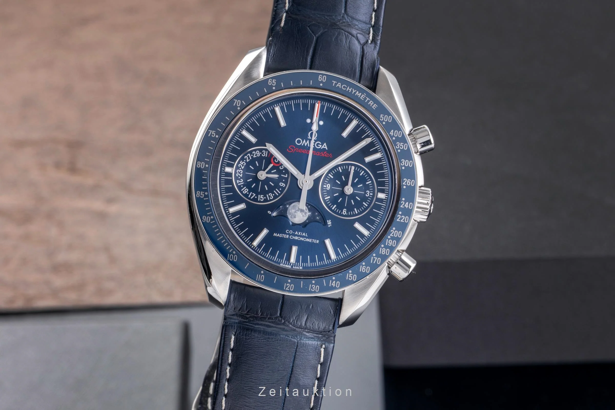Omega Speedmaster chronograph steel automatic men's watch 304.33.44.52.03.001 LP: 12200EUR  [2505123] - Image 2