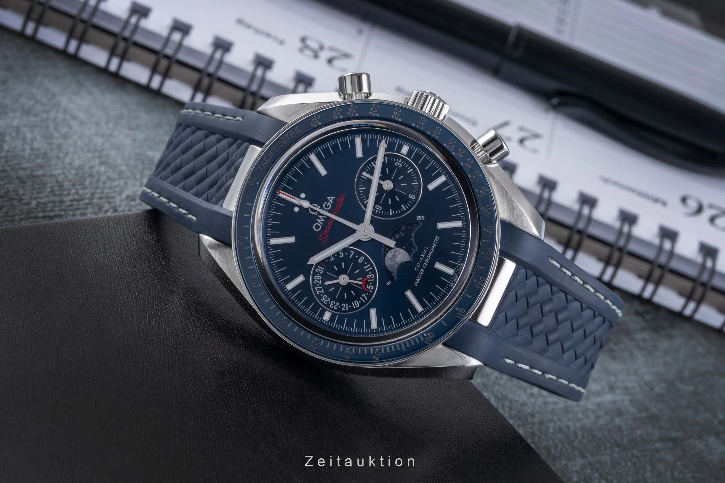 Omega Speedmaster chronograph steel automatic men's watch 304.33.44.52.03.001 LP: 12200EUR  [2600166] - Image 3