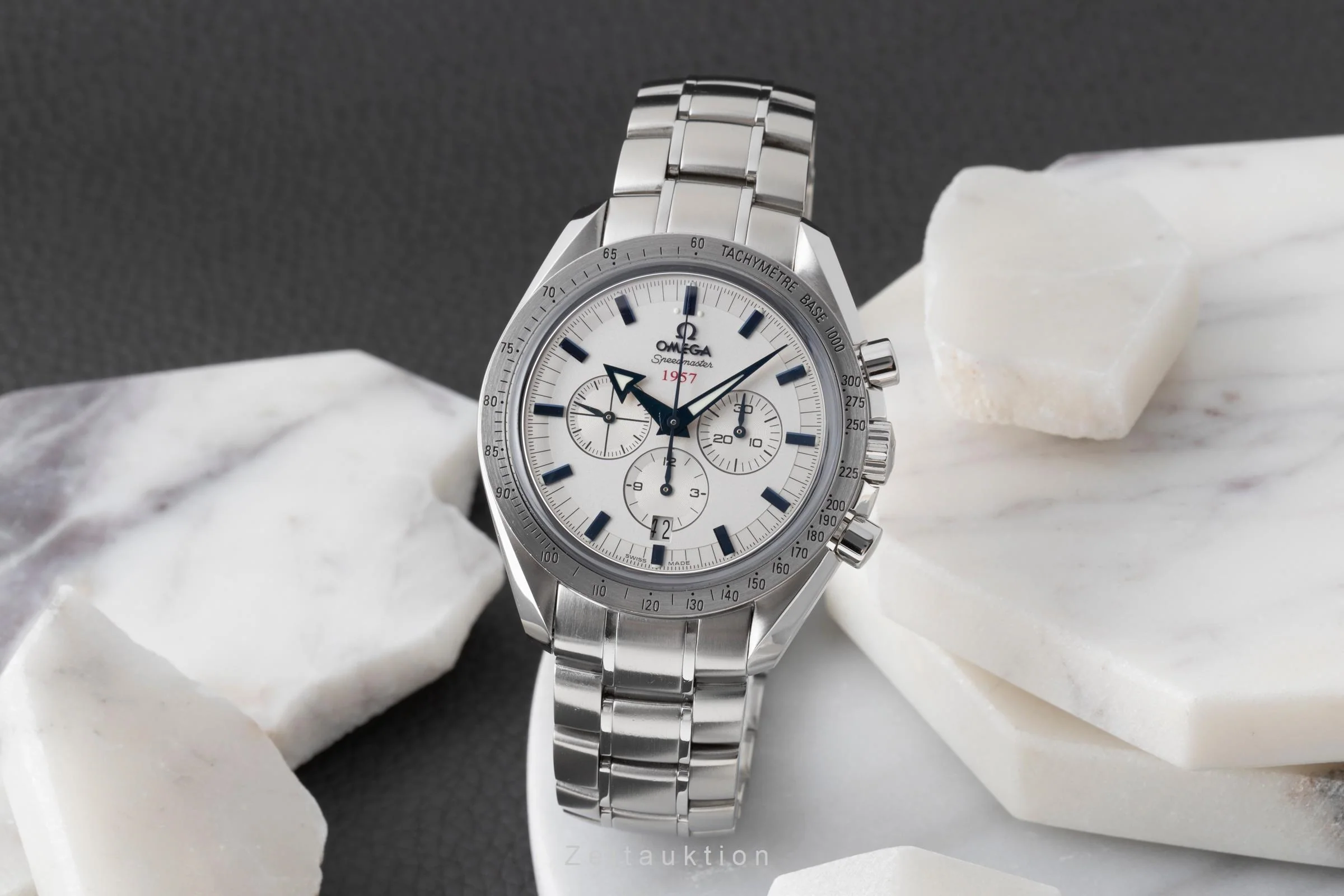 Omega Speedmaster chronograph steel automatic men's watch 321.10.42.50.02.001  [2503162] - Image 4