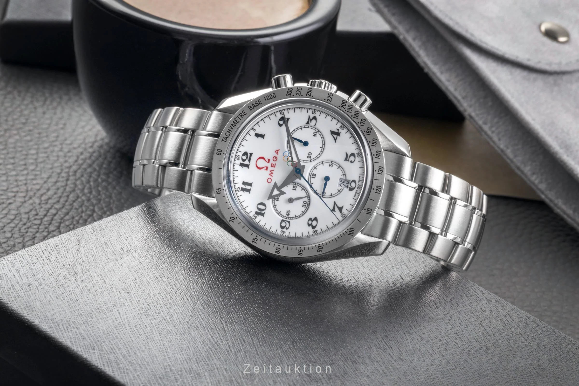 Omega Speedmaster chronograph steel automatic men's watch 321.10.42.50.04.001  [2502482] - Image 3