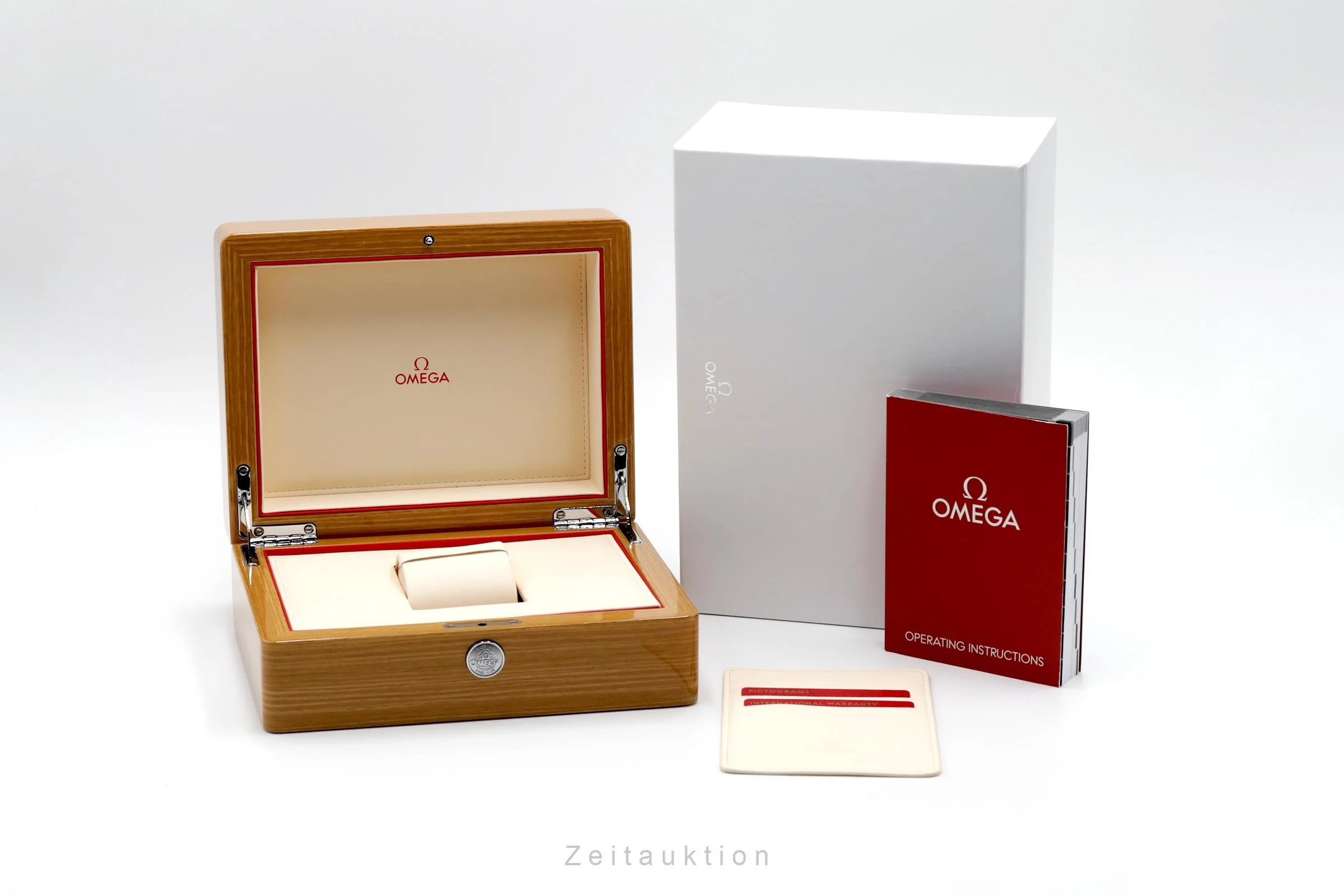 Omega Speedmaster chronograph steel automatic men's watch 323.32.40.40.06.001  [2205874] - Image 8