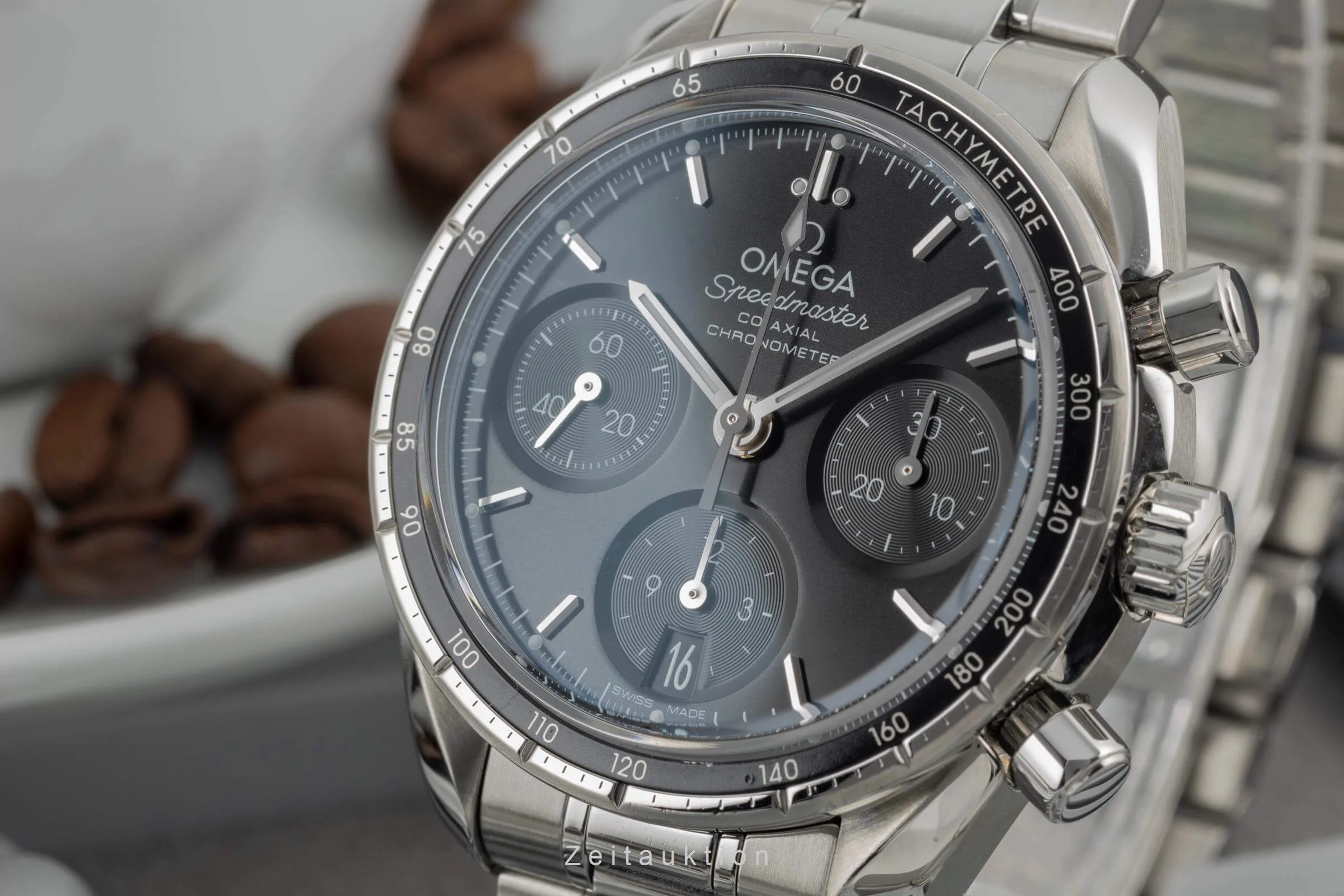 Omega Speedmaster chronograph steel automatic men's watch 324.30.38.50.01.001 LP: 6100EUR  [2401082] - Image 14