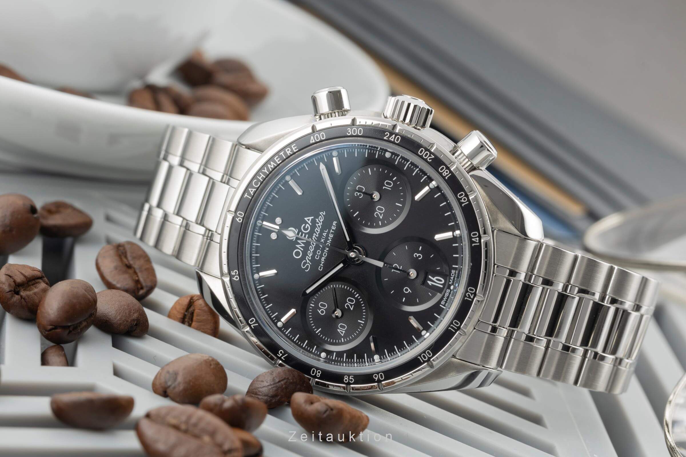 Omega Speedmaster chronograph steel automatic men's watch 324.30.38.50.01.001 LP: 6100EUR  [2401082] - Image 2