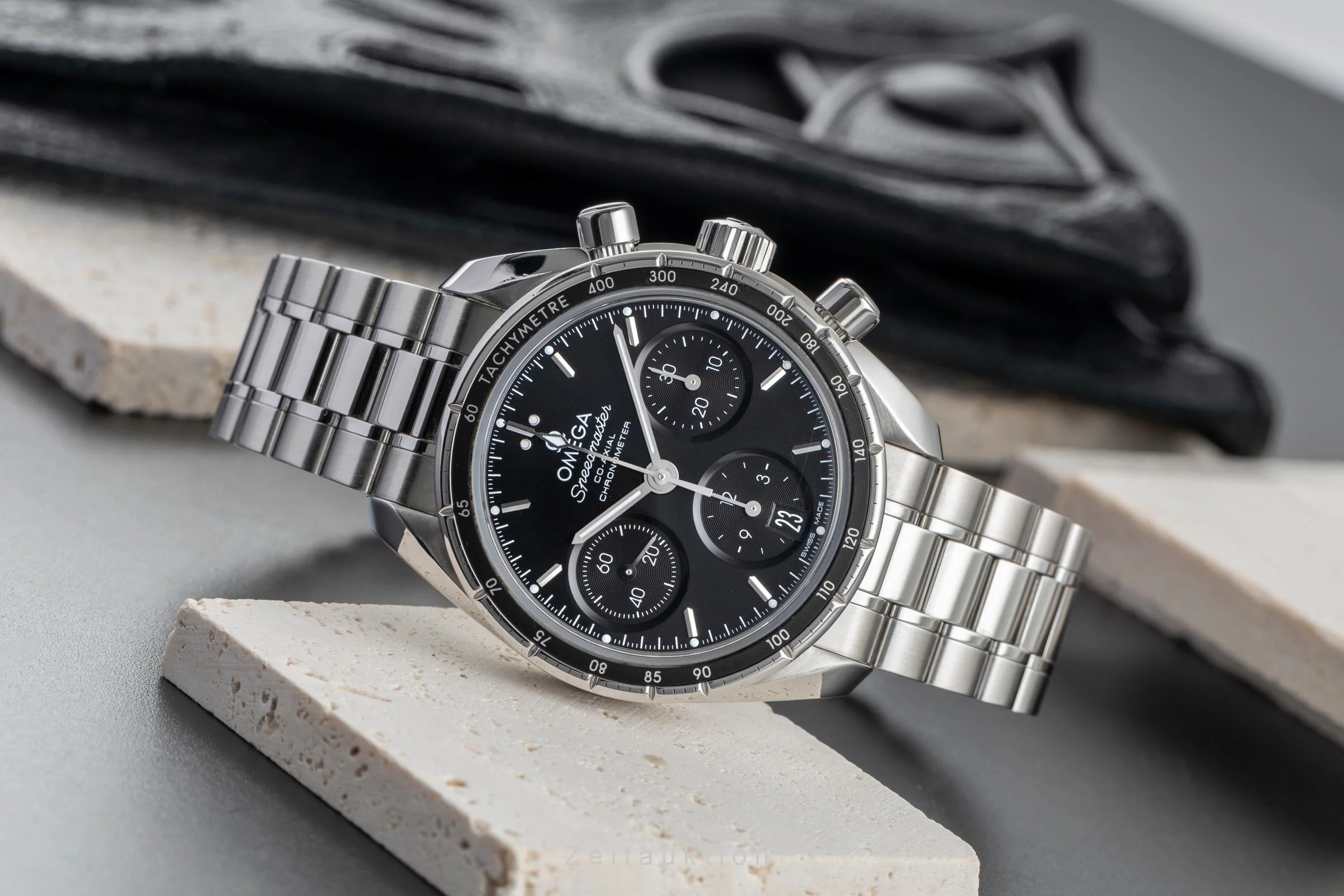 Omega Speedmaster chronograph steel automatic men's watch 324.30.38.50.01.001  [2502604] - Image 3