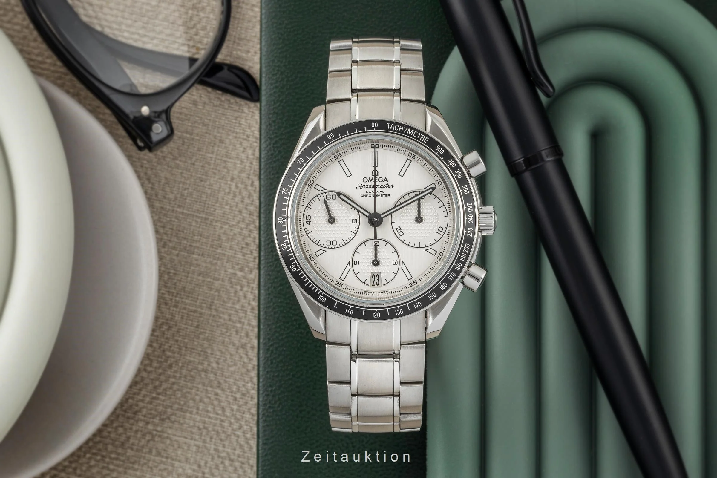 Omega Speedmaster chronograph steel automatic men's watch 326.30.40.50.02.001 LP: 6100EUR  [2401241] - Image 2