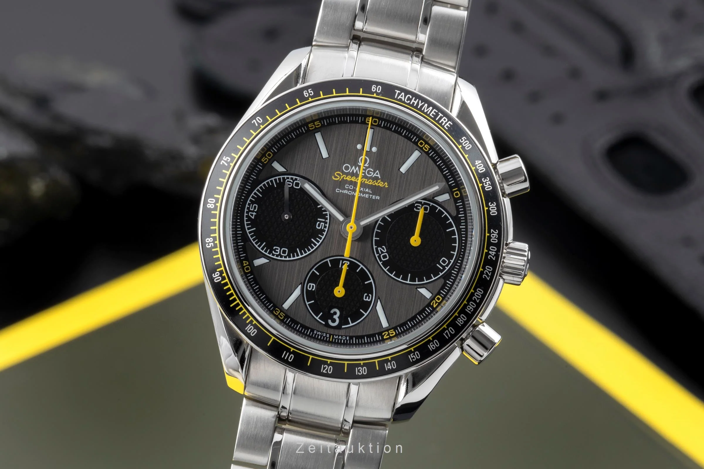 Omega Speedmaster chronograph steel automatic men's watch 326.30.40.50.06.001  [2505514] - Image 2
