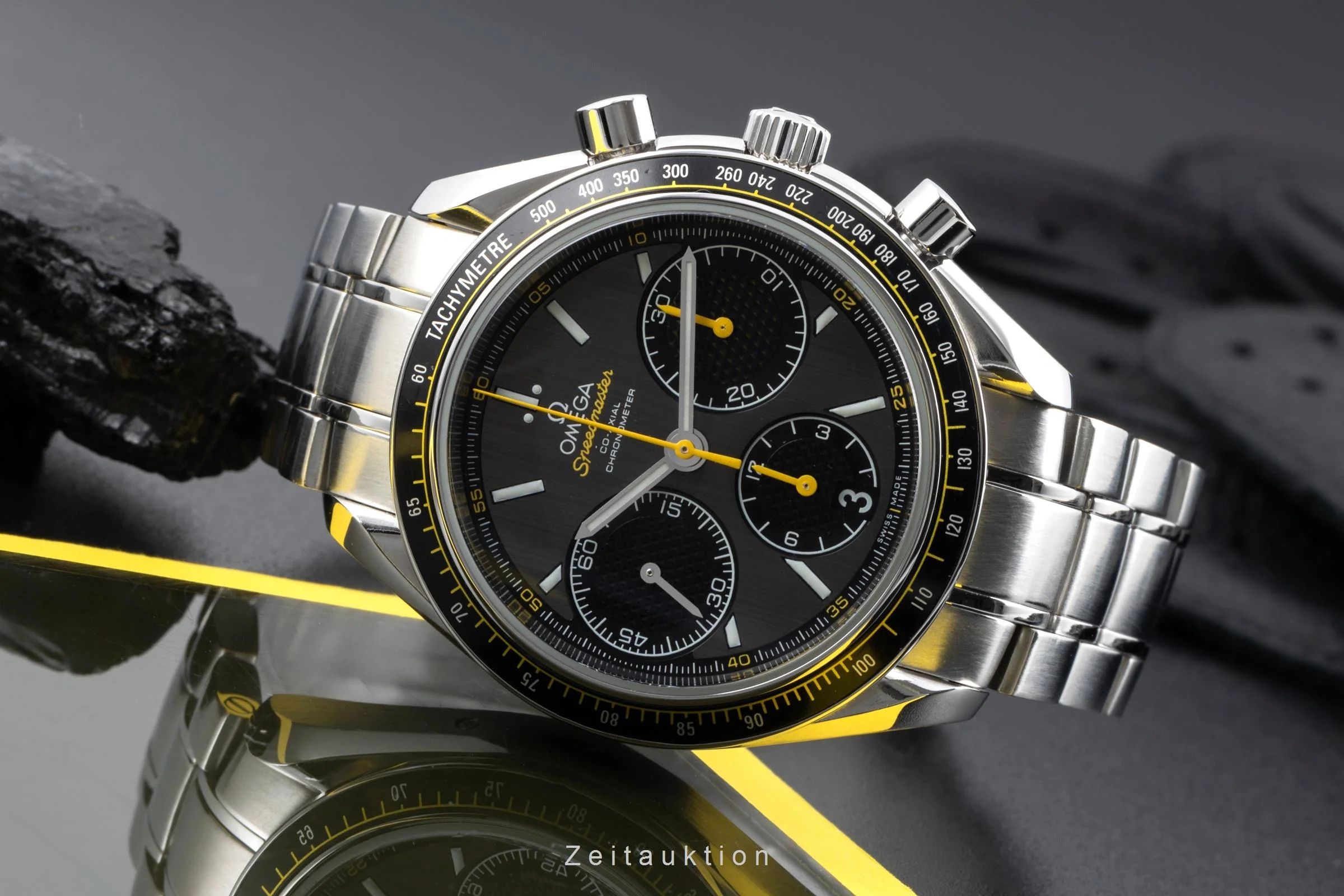 Omega Speedmaster chronograph steel automatic men's watch 326.30.40.50.06.001  [2505514] - Image 3
