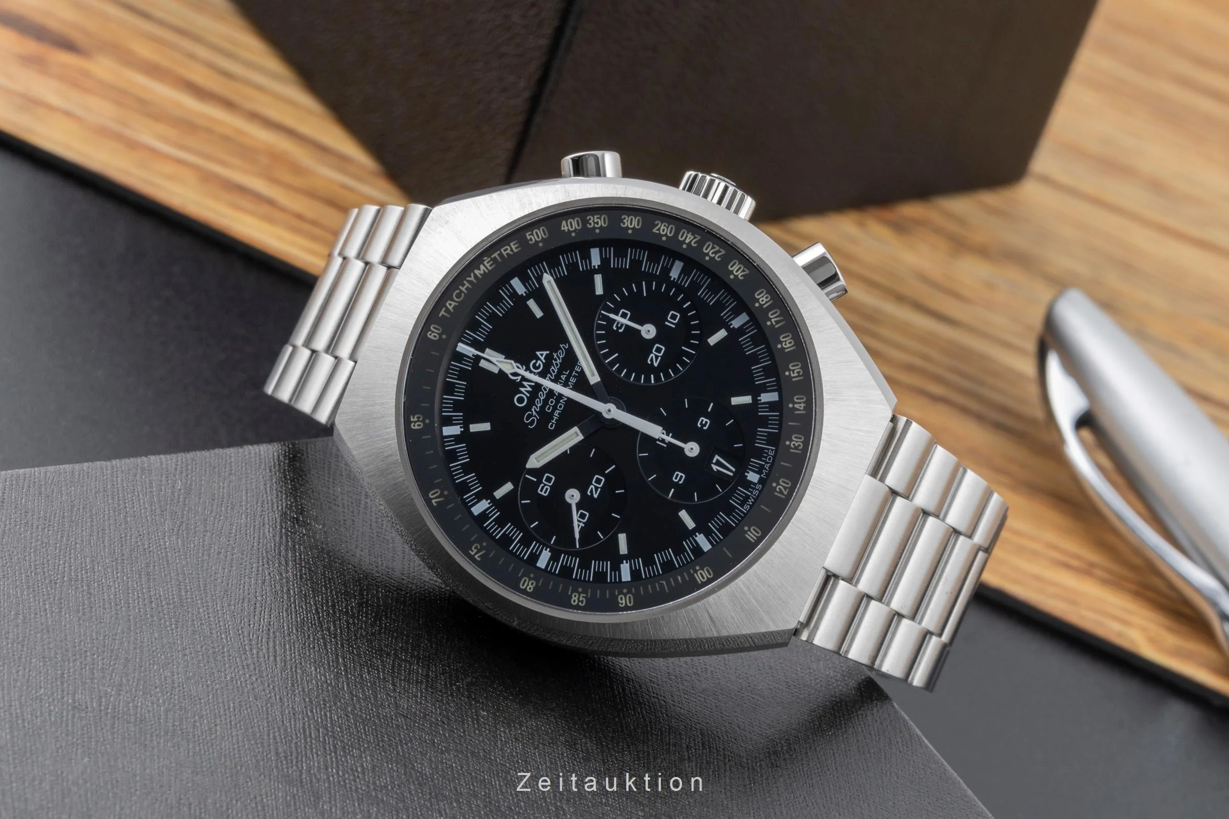 Omega Speedmaster chronograph steel automatic men's watch 327.10.43.50.01.001  [2505966] - Image 3