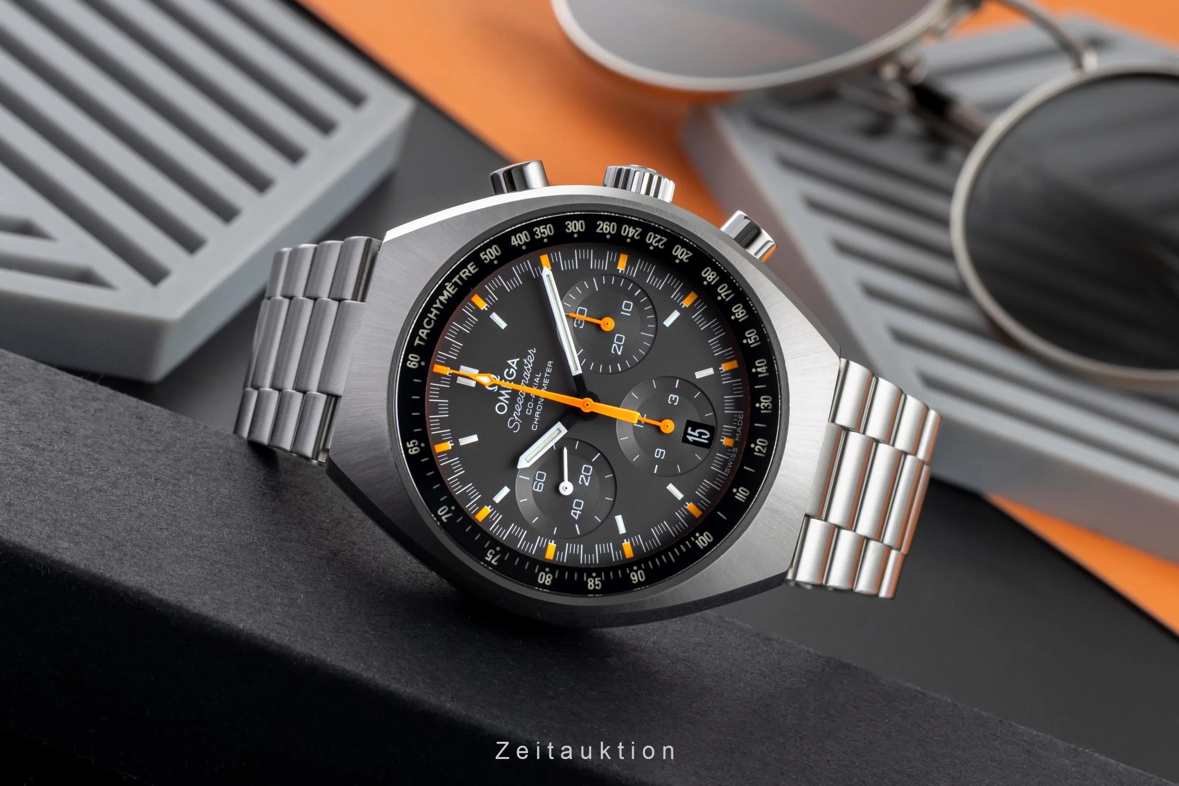 Omega Speedmaster chronograph steel automatic men's watch 327.10.43.50.06.001  [2502882] - Image 3