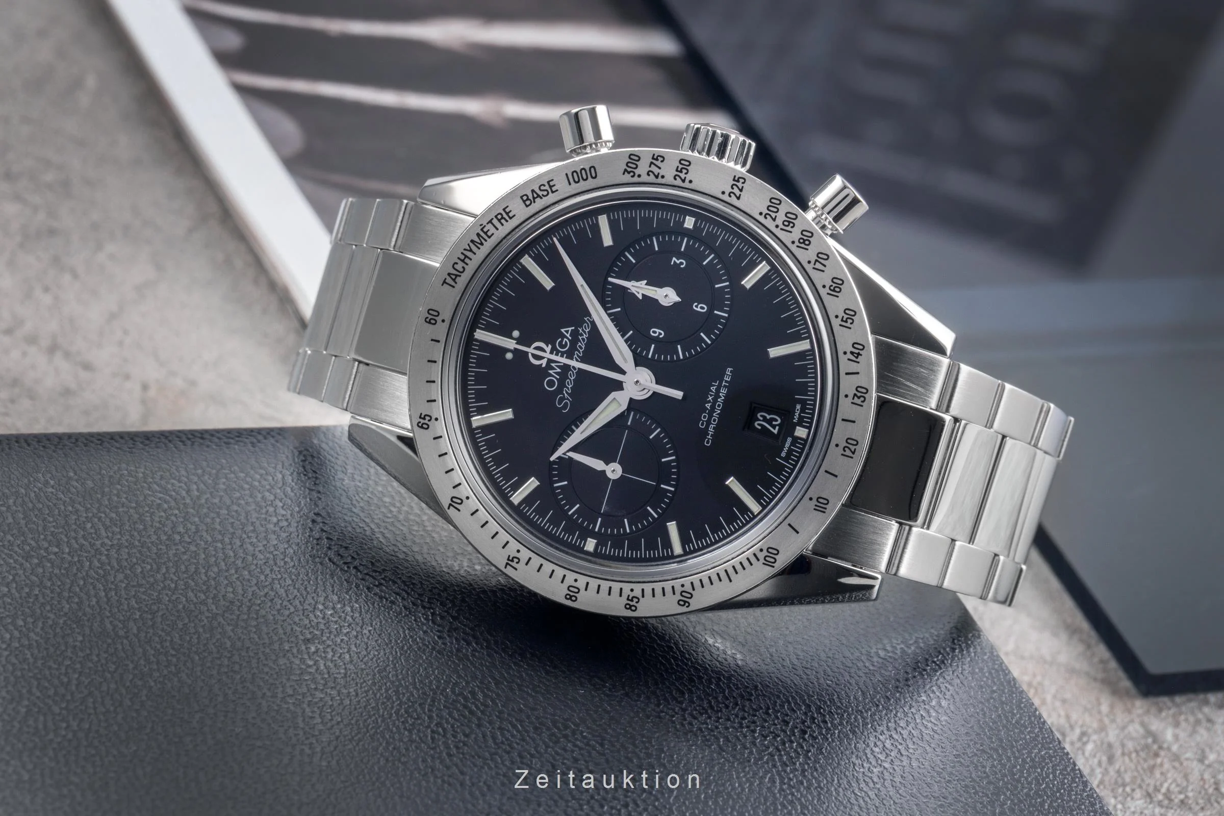 Omega Speedmaster chronograph steel automatic men's watch 331.10.42.51.01.001  [2504006] - Image 3