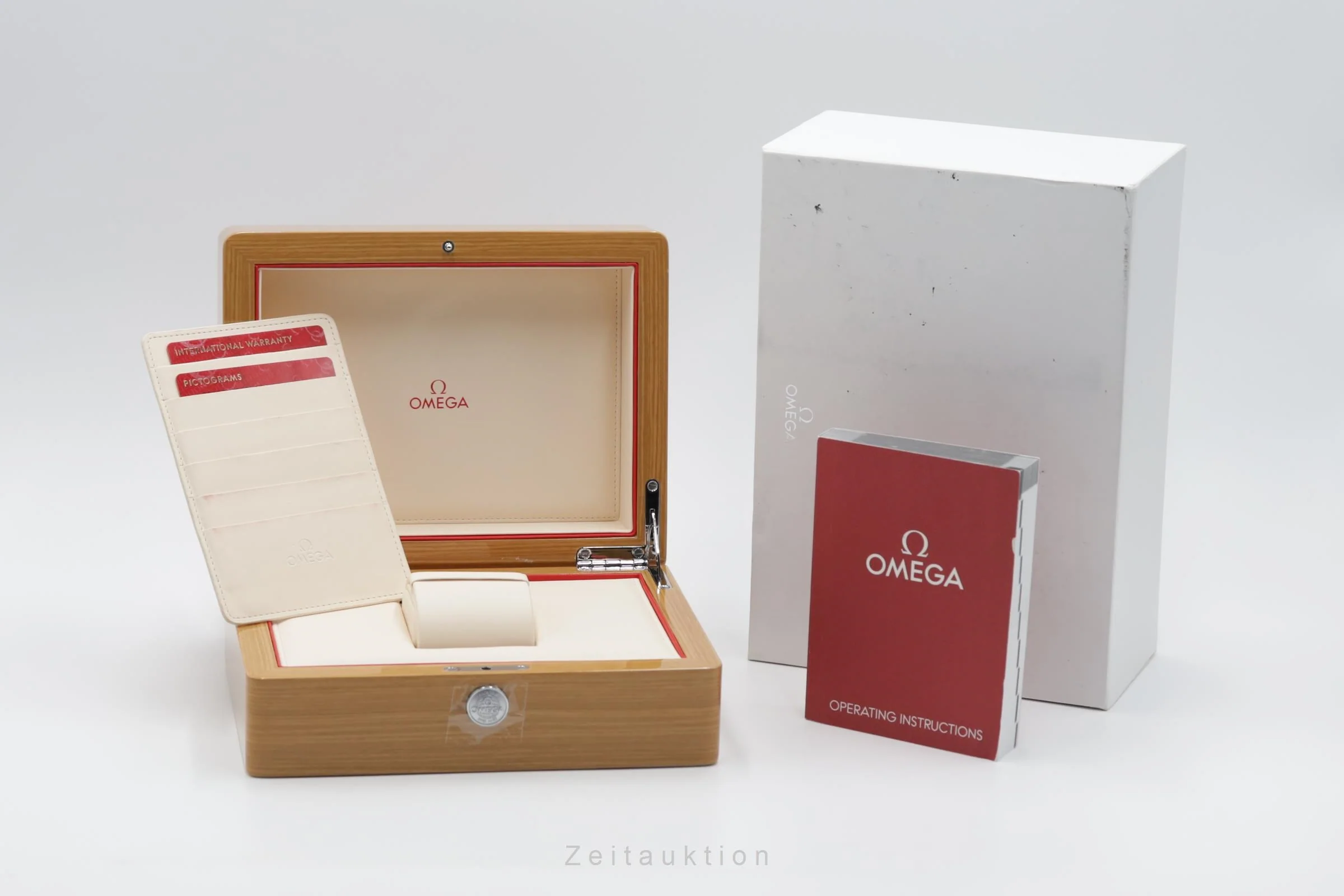 Omega Speedmaster chronograph steel automatic men's watch 331.12.42.51.01.002  [2505473] - Image 9