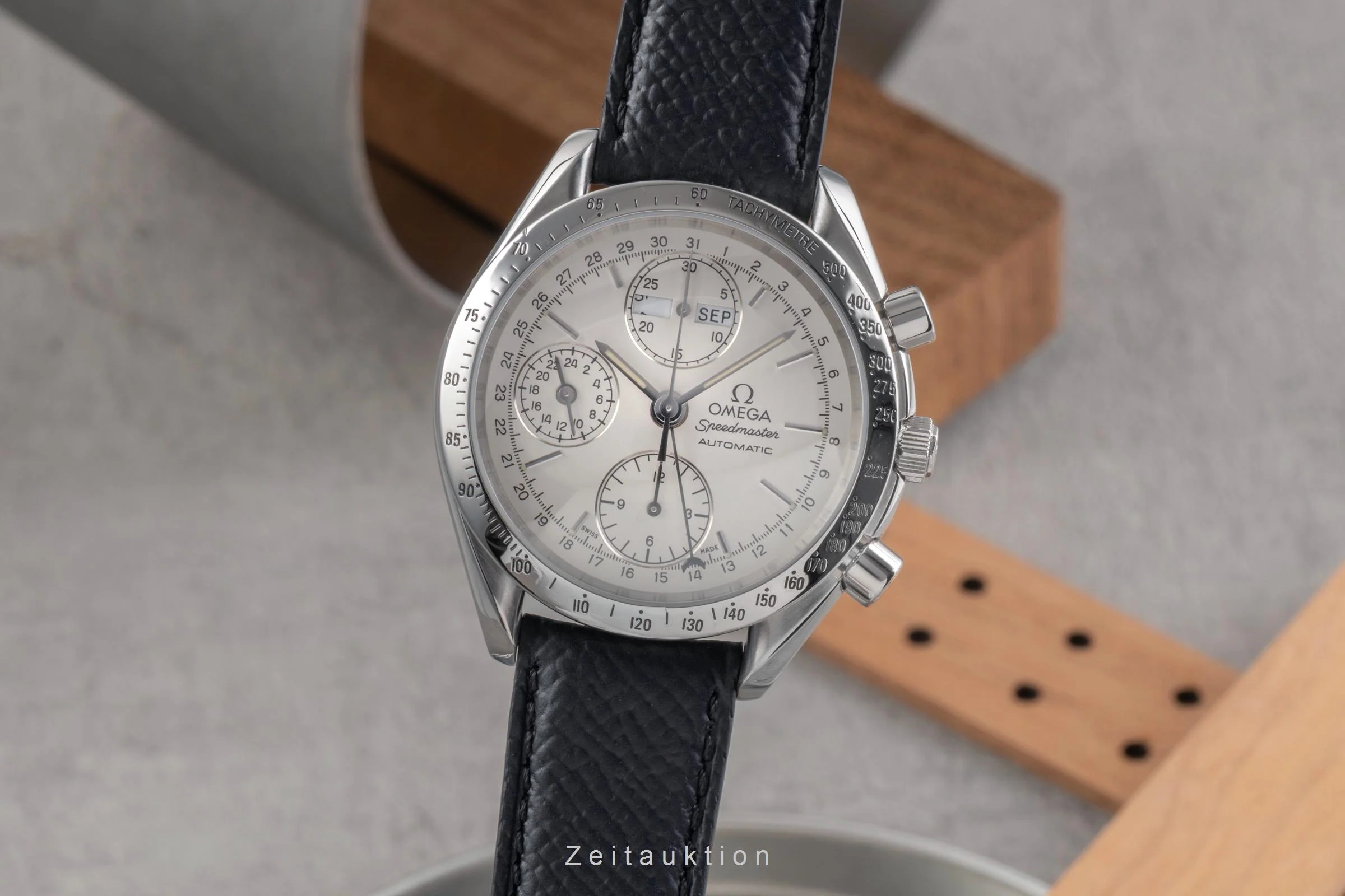 Omega Speedmaster chronograph steel automatic men's watch 3521.30.00 LP: 6100EUR  [2502957] - Image 2