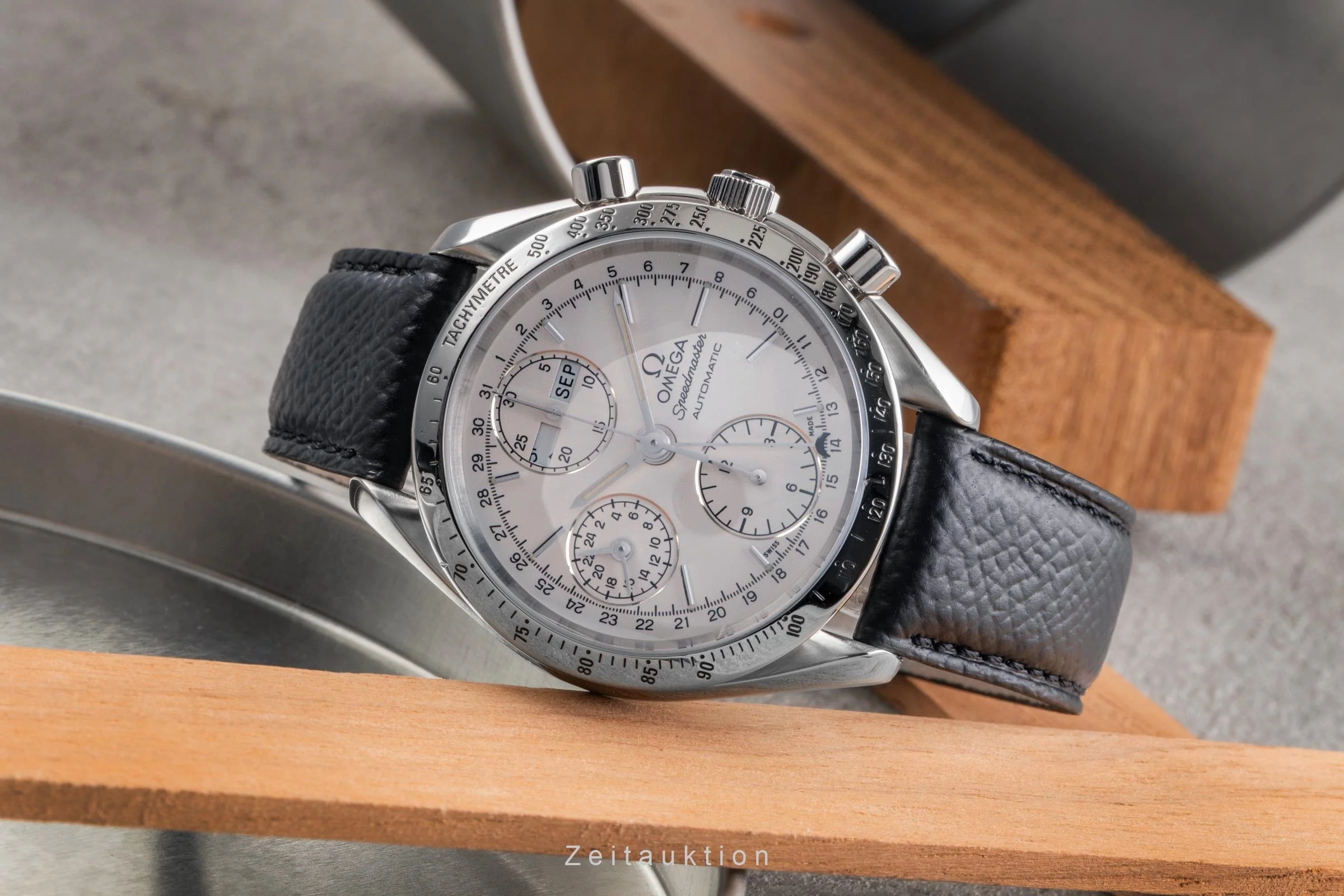 Omega Speedmaster chronograph steel automatic men's watch 3521.30.00 LP: 6100EUR  [2502957] - Image 3