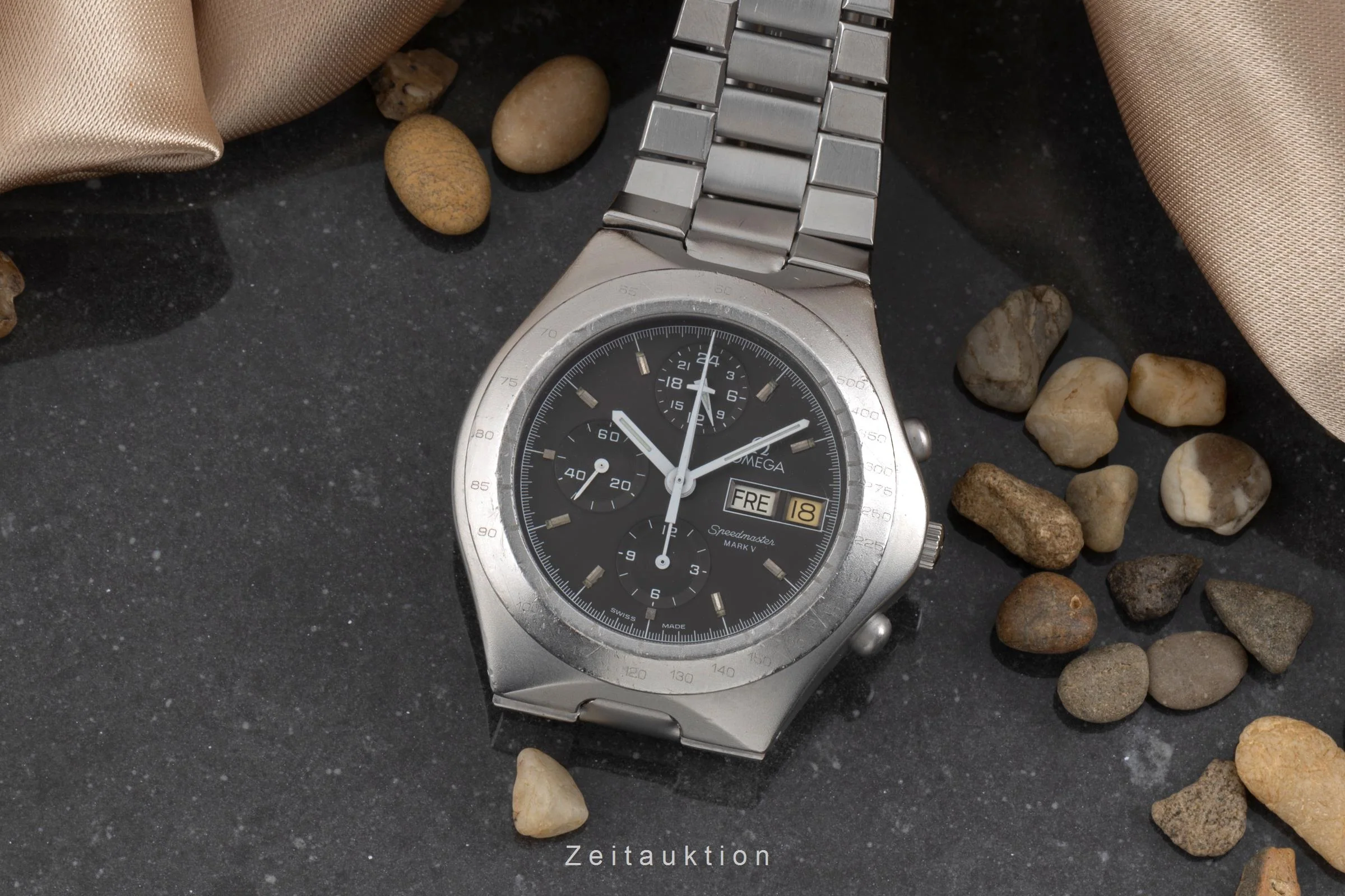 Omega Speedmaster chronograph steel automatic men's watch 376.0806  [2503961] - Image 4