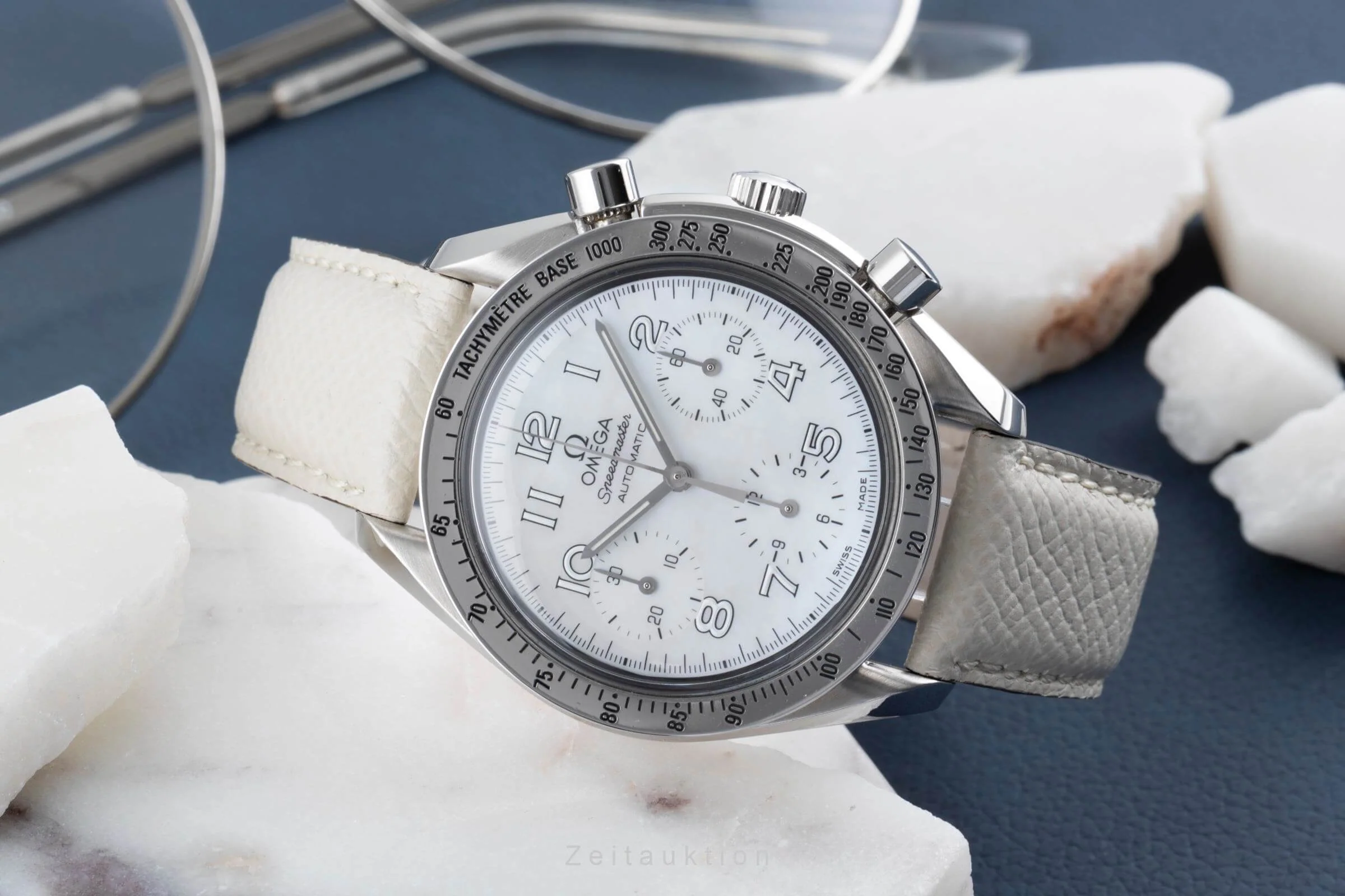 Omega Speedmaster chronograph steel automatic men's watch 3802.70.56  [2501480] - Image 3