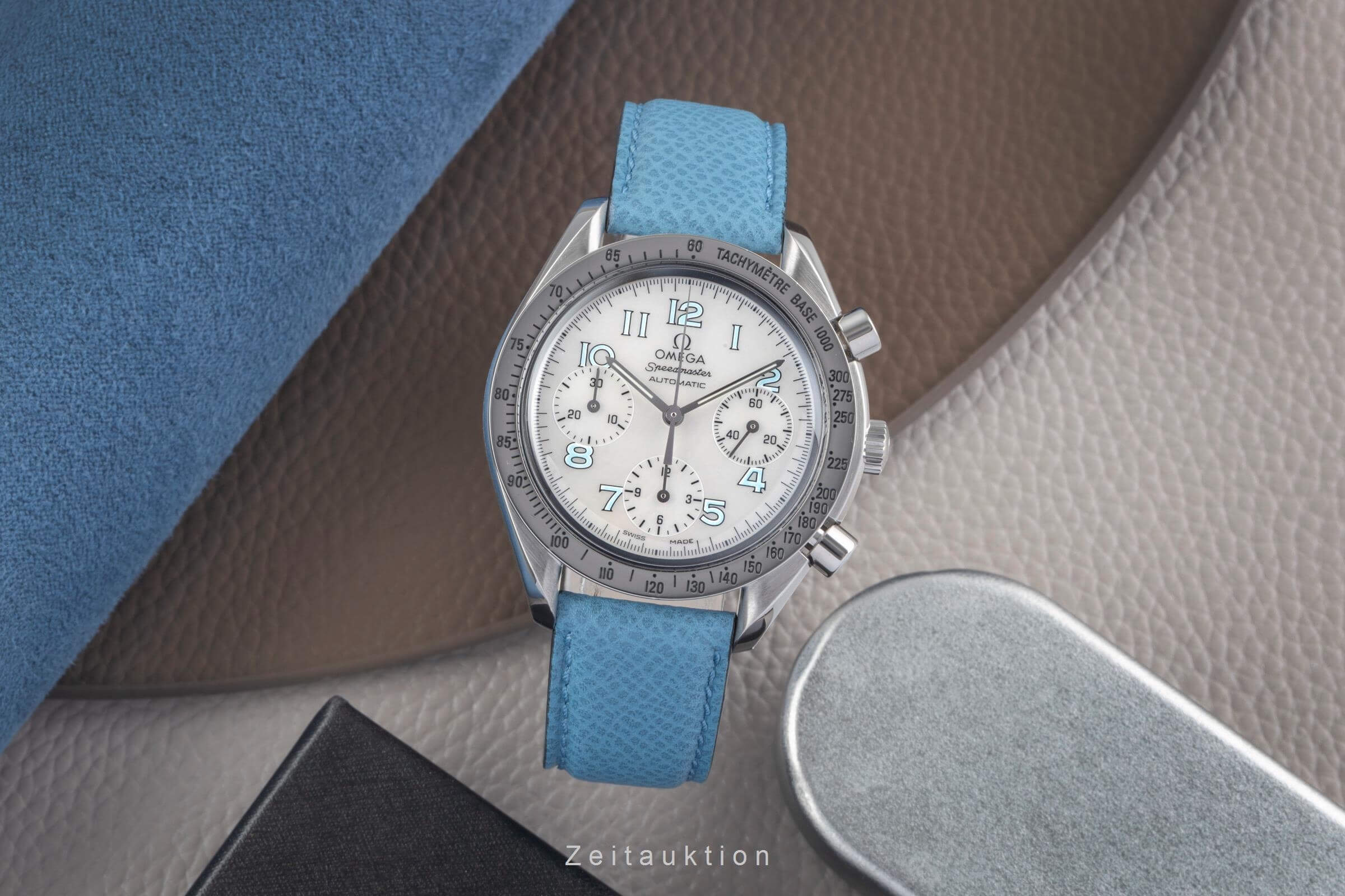 Omega Speedmaster chronograph steel automatic men's watch 3802.71.53  [2501036] - Image 4