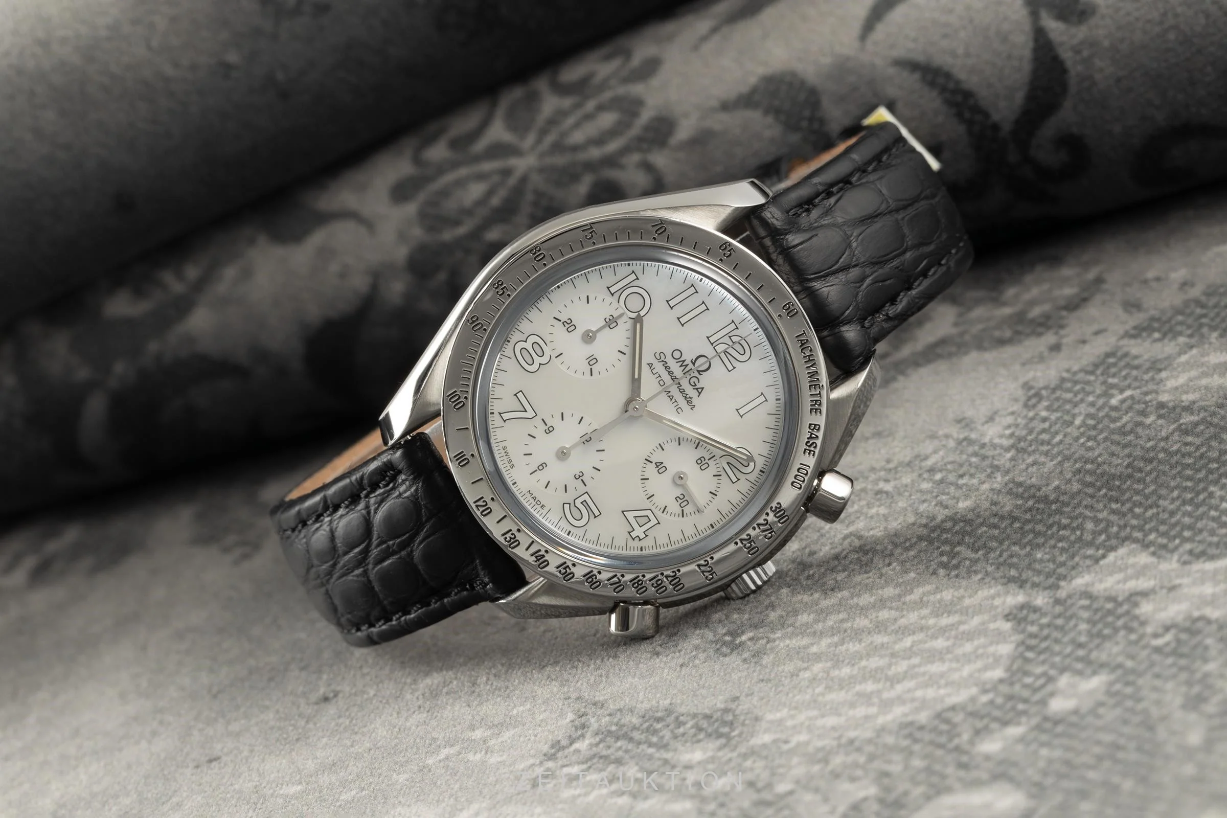 Omega Speedmaster chronograph steel automatic men's watch 3834.70.36, 175.0042  [2100597] - Image 2