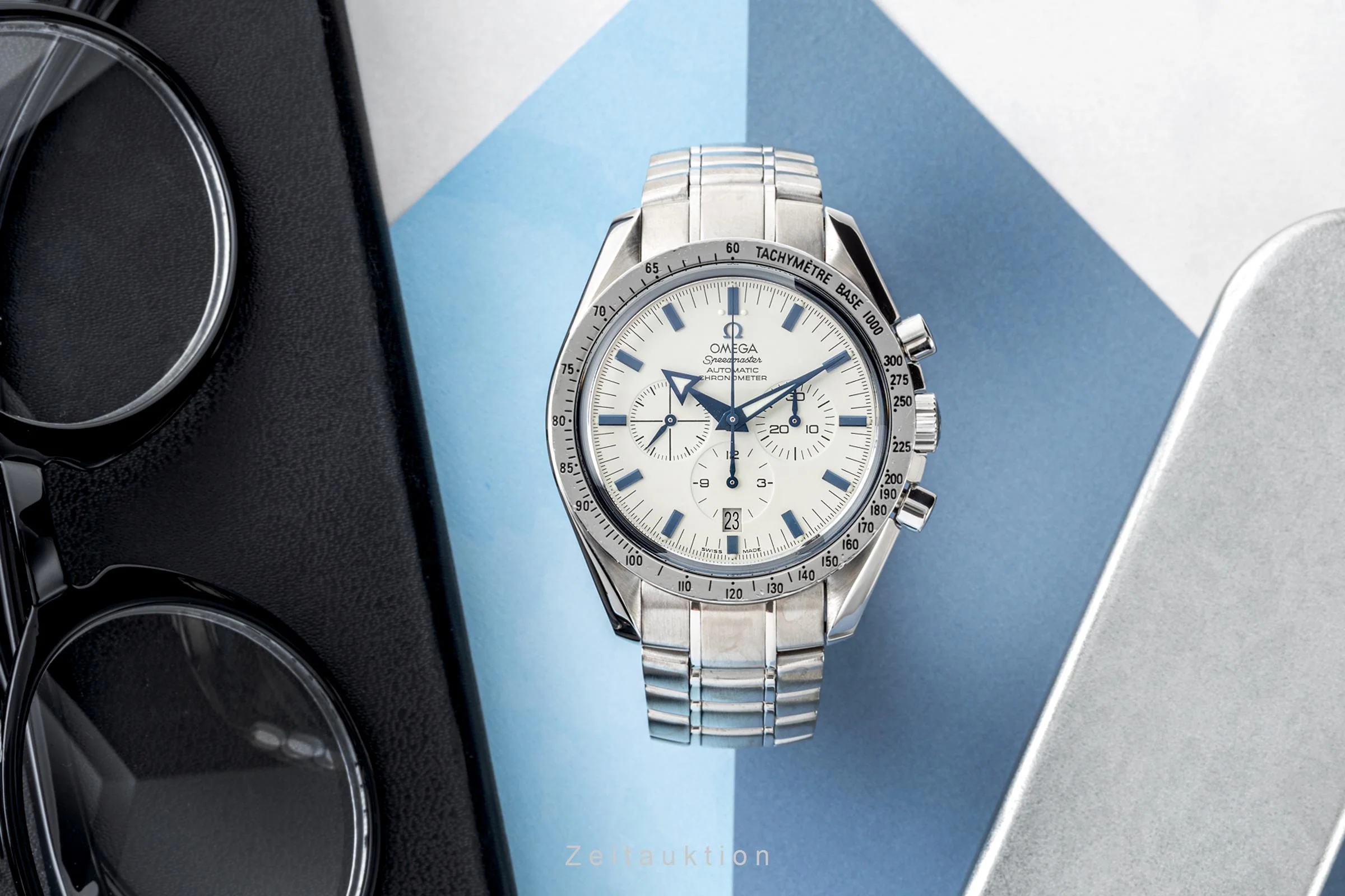 Omega Speedmaster chronograph steel automatic men's watch 3851.20.00  [2301792] - Image 3