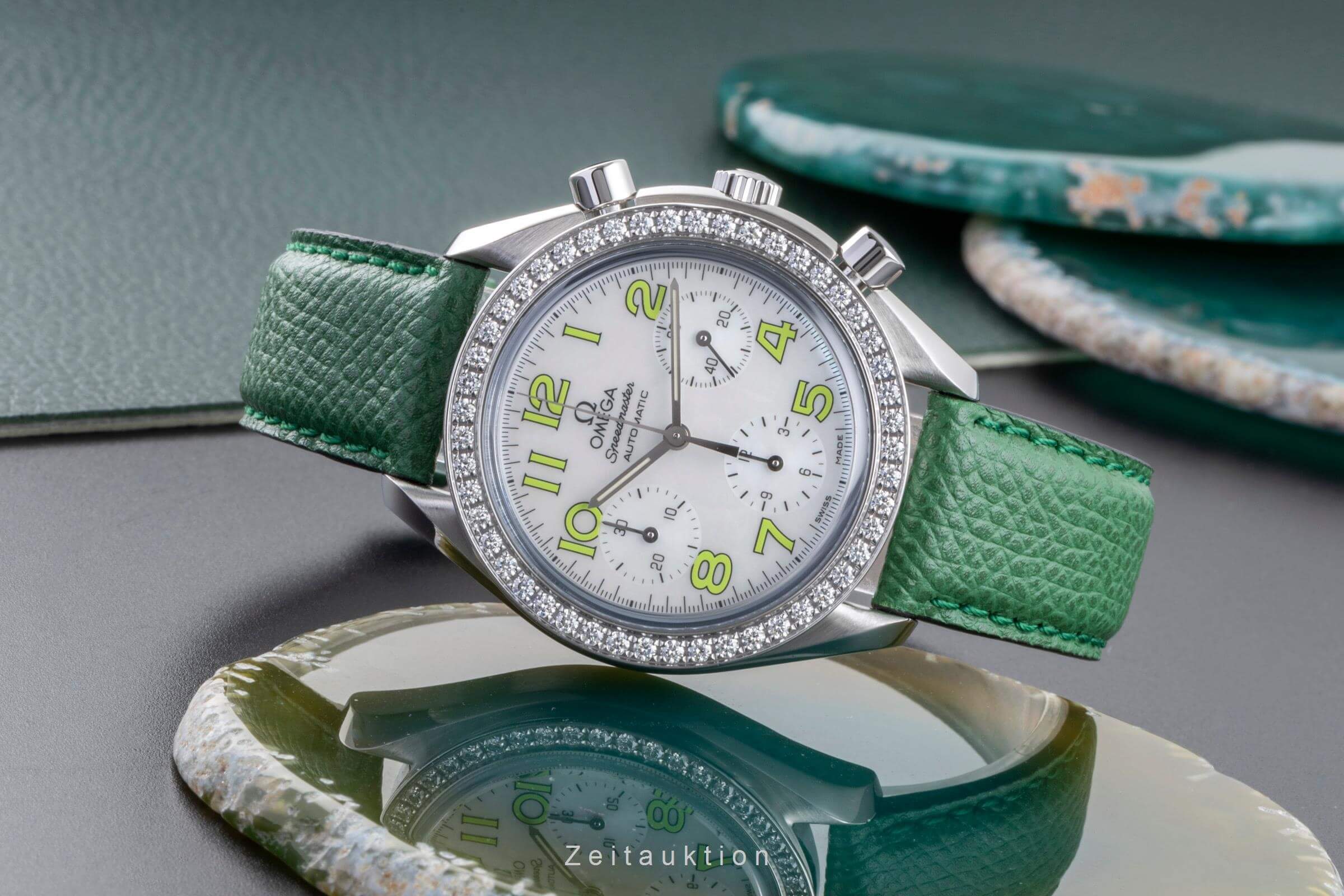 Omega Speedmaster chronograph steel automatic women's watch 3835.72.35  [2405441] - Image 2