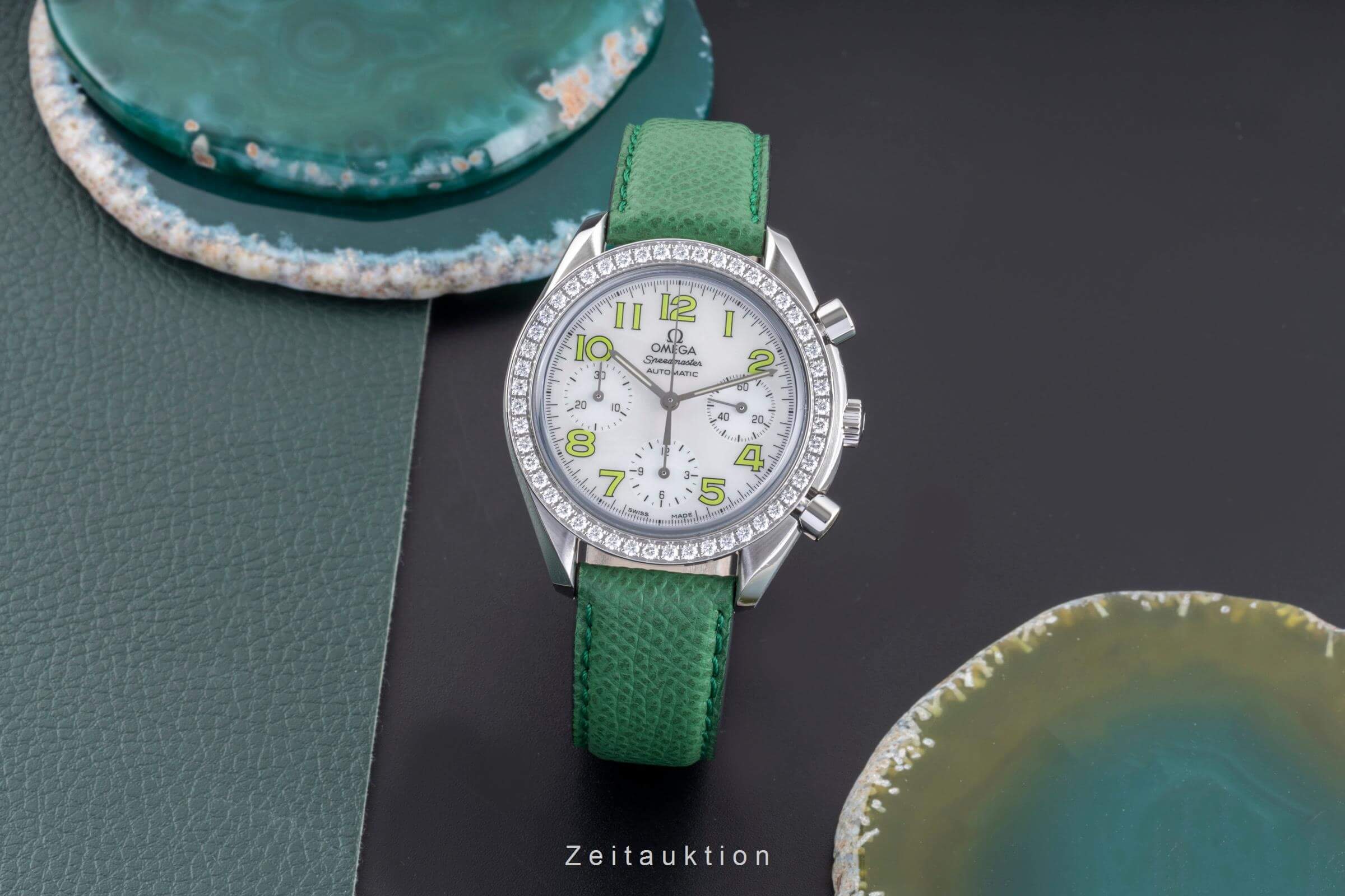 Omega Speedmaster chronograph steel automatic women's watch 3835.72.35  [2405441] - Image 3