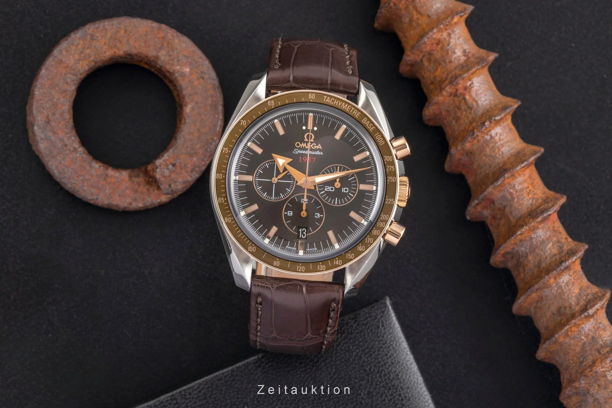 Omega Speedmaster chronograph steel / gold automatic men's watch 321.93.42.50.13.001  [2503527] - Image 4