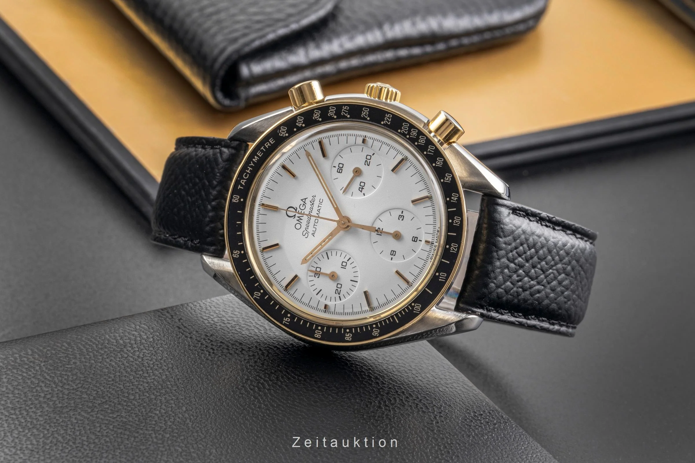 Omega Speedmaster chronograph steel / gold automatic men's watch 3310.20  [2502990] - Image 3