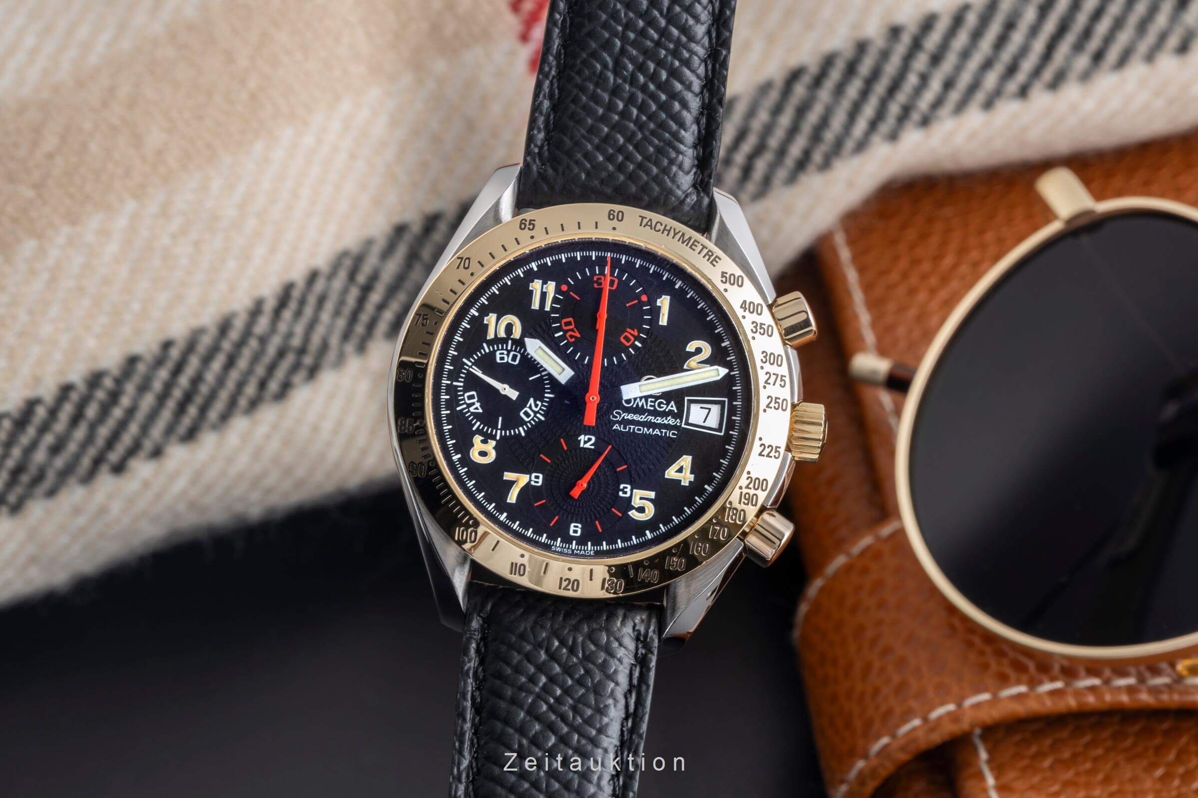 Omega Speedmaster chronograph steel / gold automatic men's watch 3313.53  [2501930] - Image 2