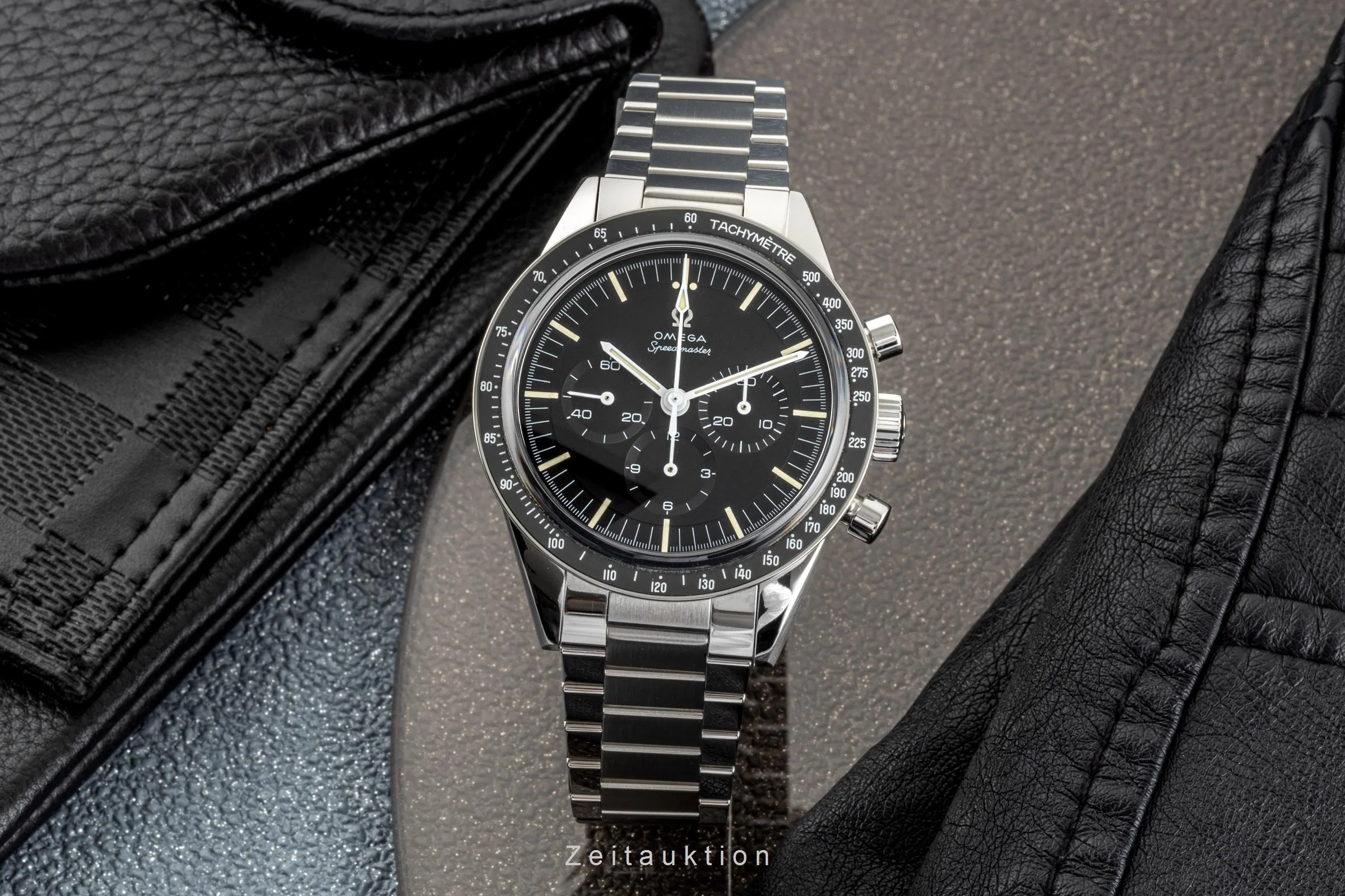 Omega Speedmaster chronograph steel manual winding men's watch 311.30.40.30.01.001  [2301729] - Image 3
