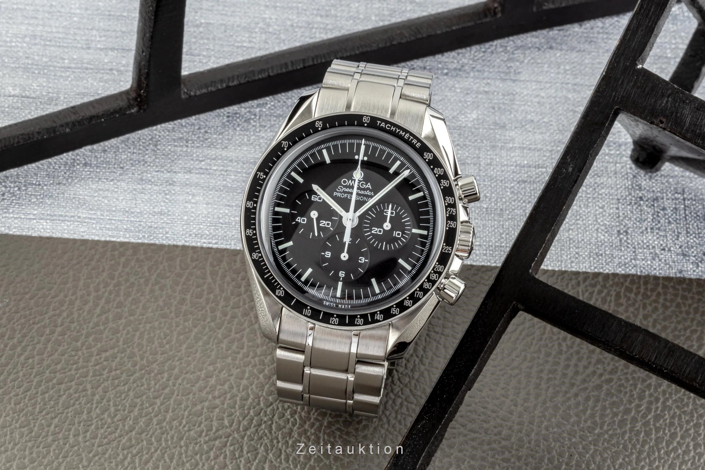 Omega Speedmaster chronograph steel manual winding men's watch 311.30.42.30.01.005 LP: 7400EUR  [2301278] - Image 3