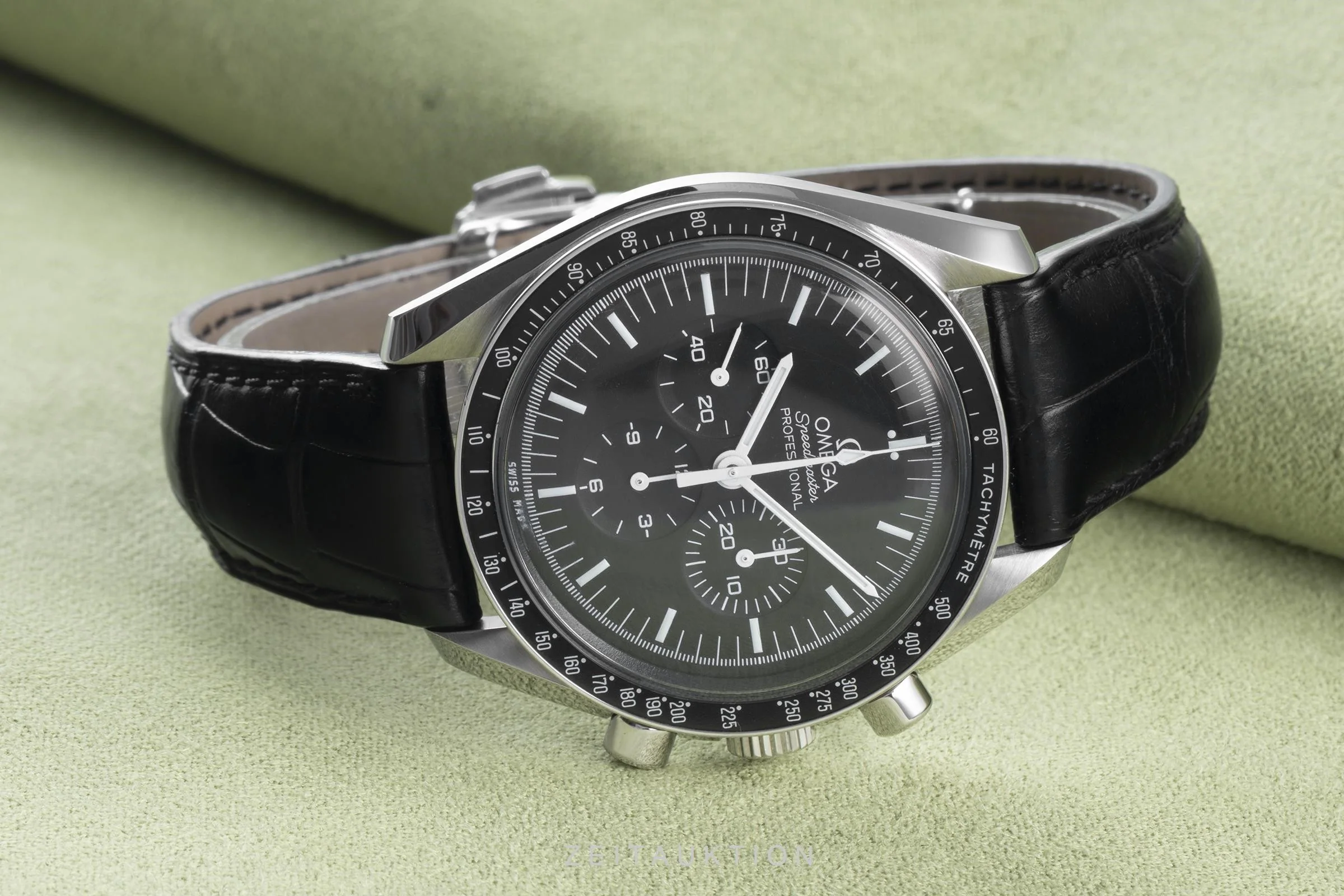 Omega Speedmaster chronograph steel manual winding men's watch 311.33.42.30.01.001  [2104258] - Image 2