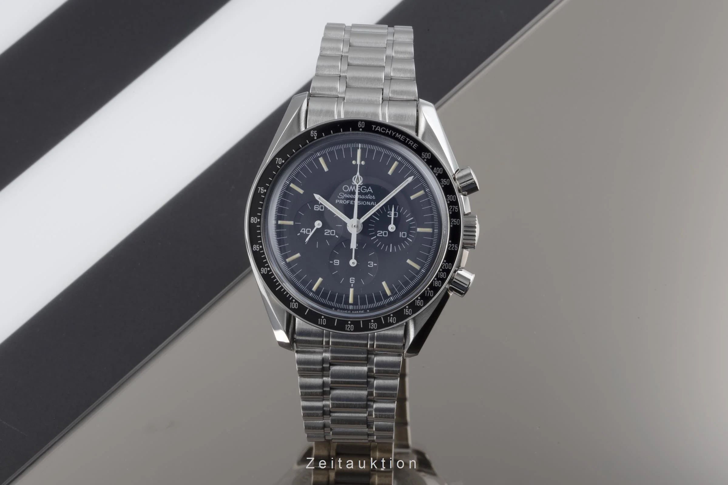 Omega Speedmaster chronograph steel manual winding men's watch 3890.50.00, ST145.022  [2206352] - Image 3