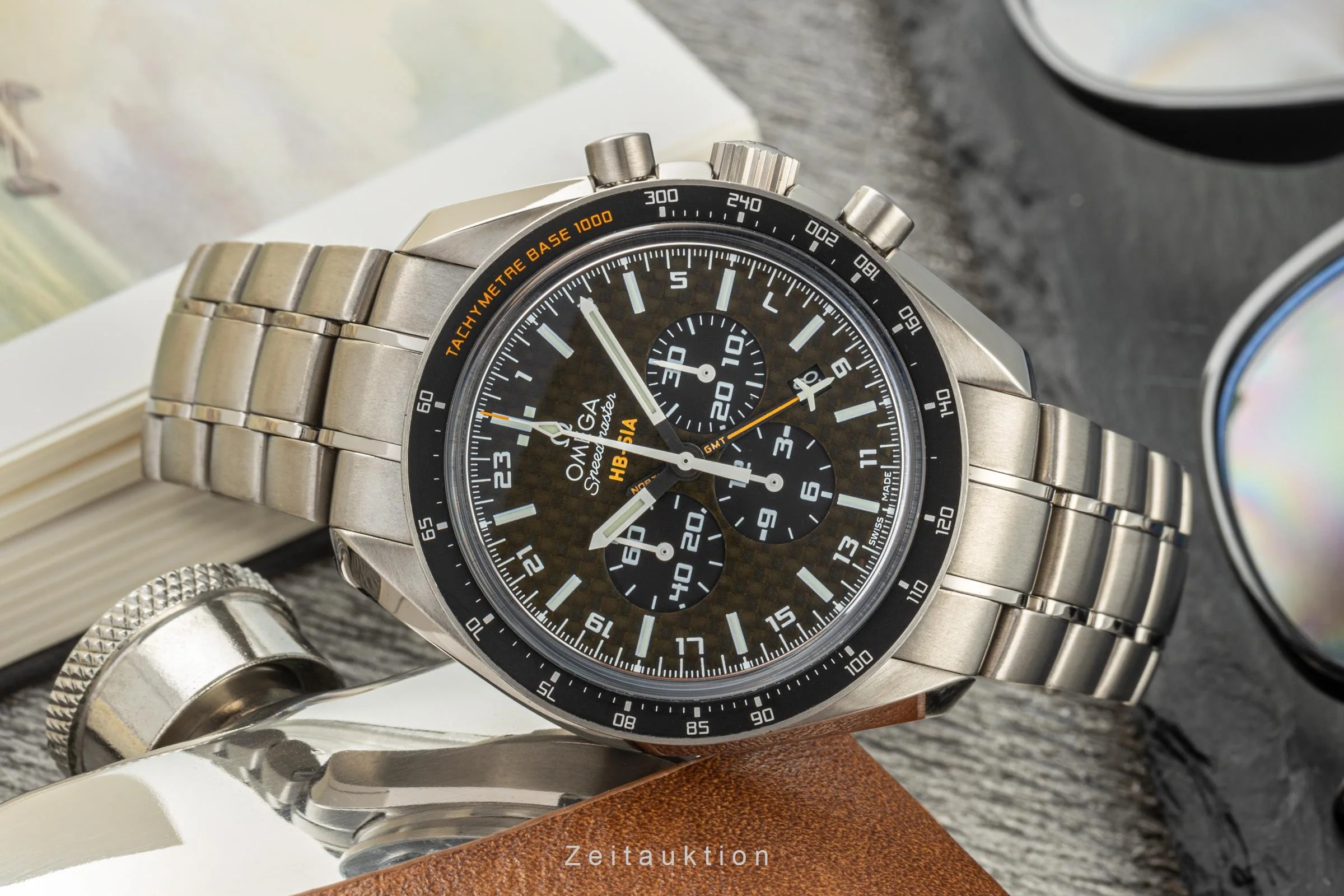 Omega Speedmaster chronograph titanium automatic men's watch 321.90.44.52.01.001 Limited  [2206292] - Image 2