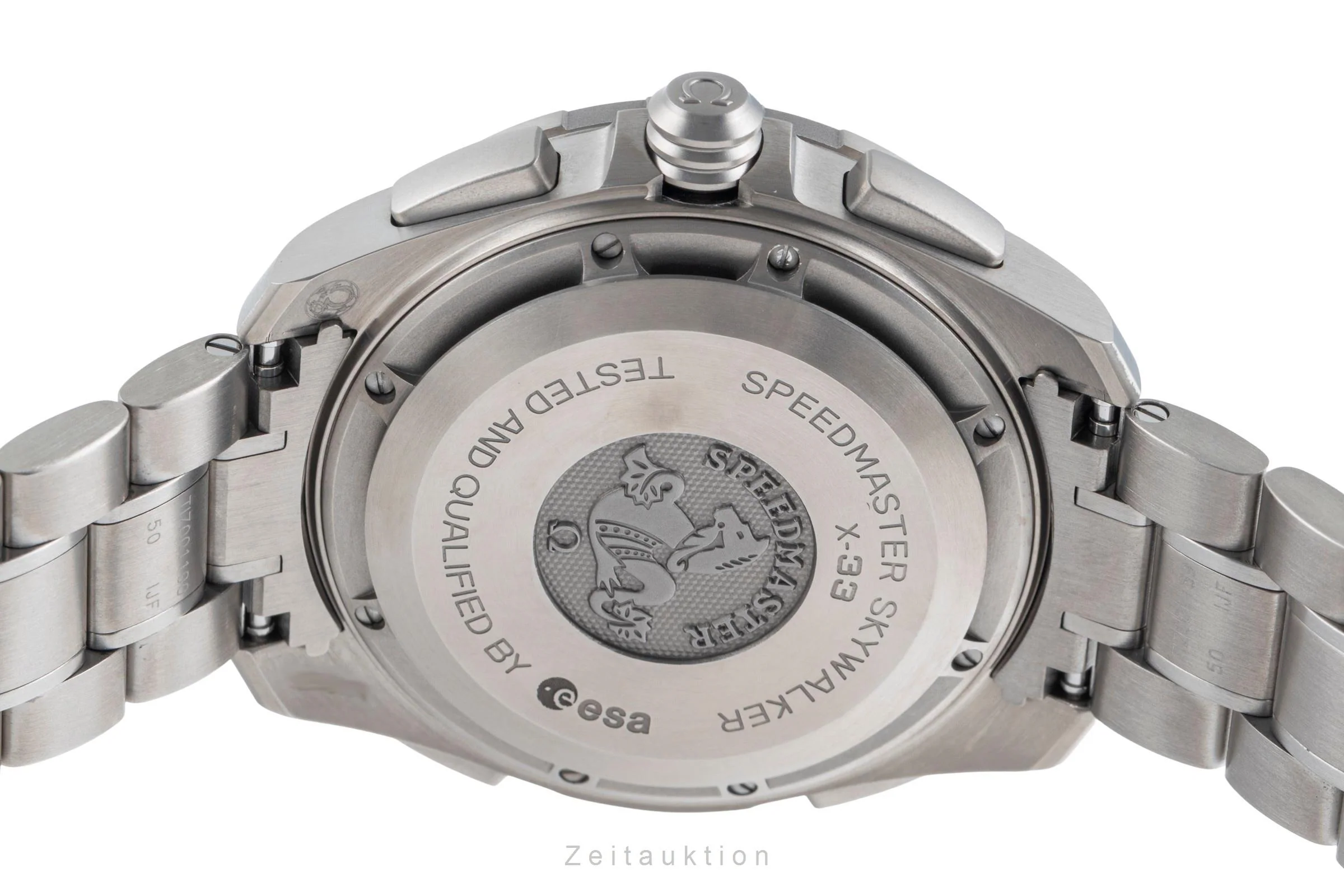 Omega Speedmaster chronograph titanium quartz men's watch 318.90.45.79.01.001  [2505301] - Image 12