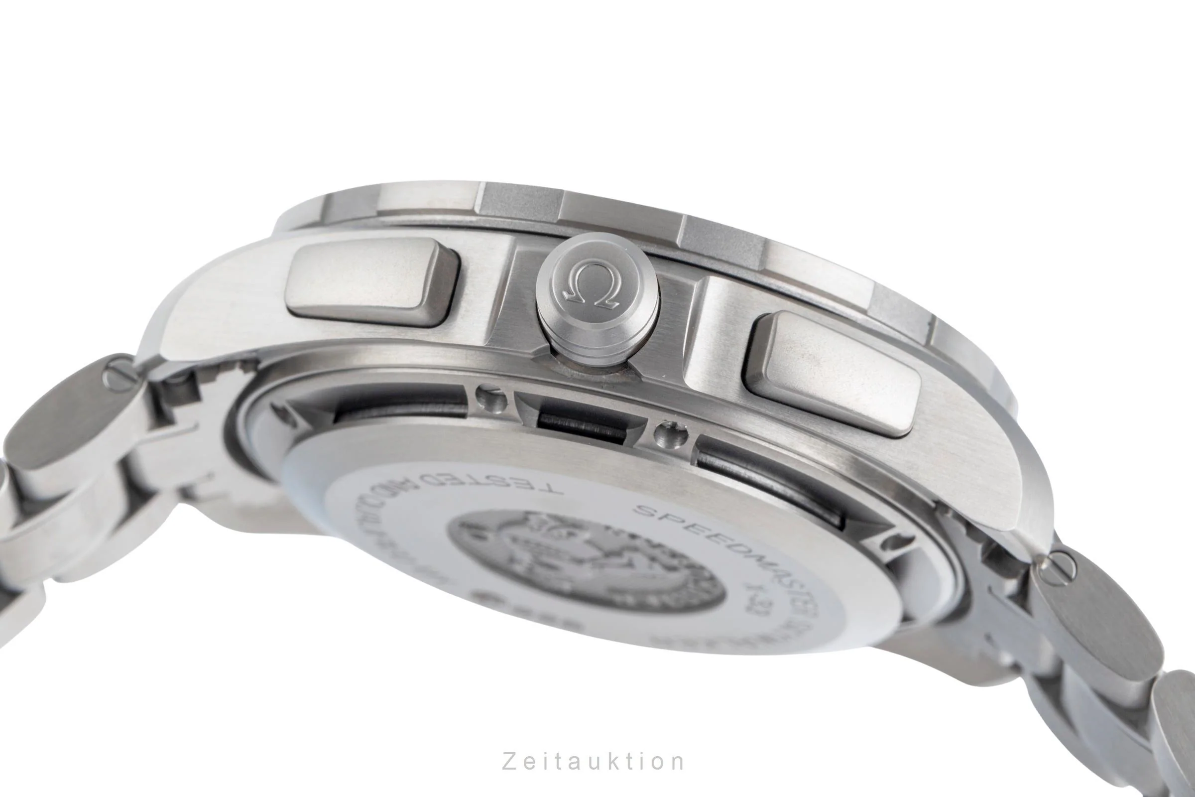 Omega Speedmaster chronograph titanium quartz men's watch 318.90.45.79.01.001  [2505301] - Image 13