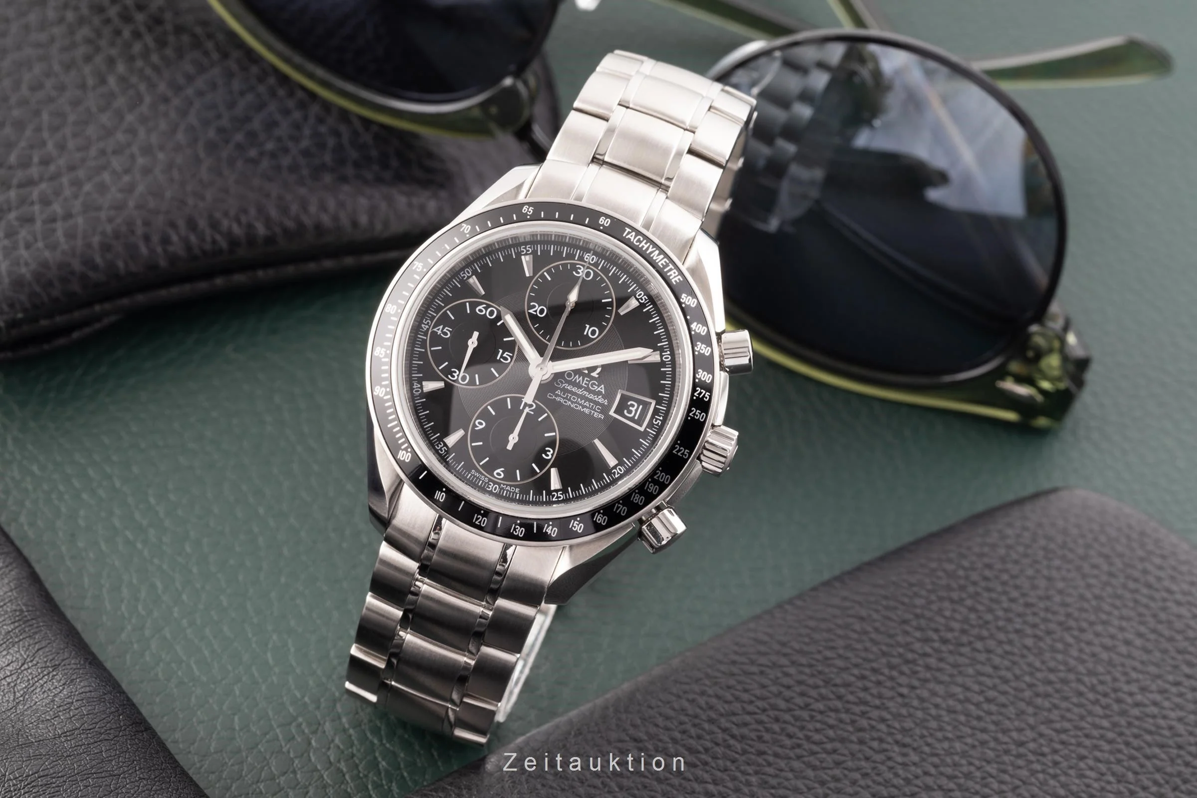 Omega Speedmaster Date chronograph steel automatic men's watch 3210.50.00  [2204139] - Image 3