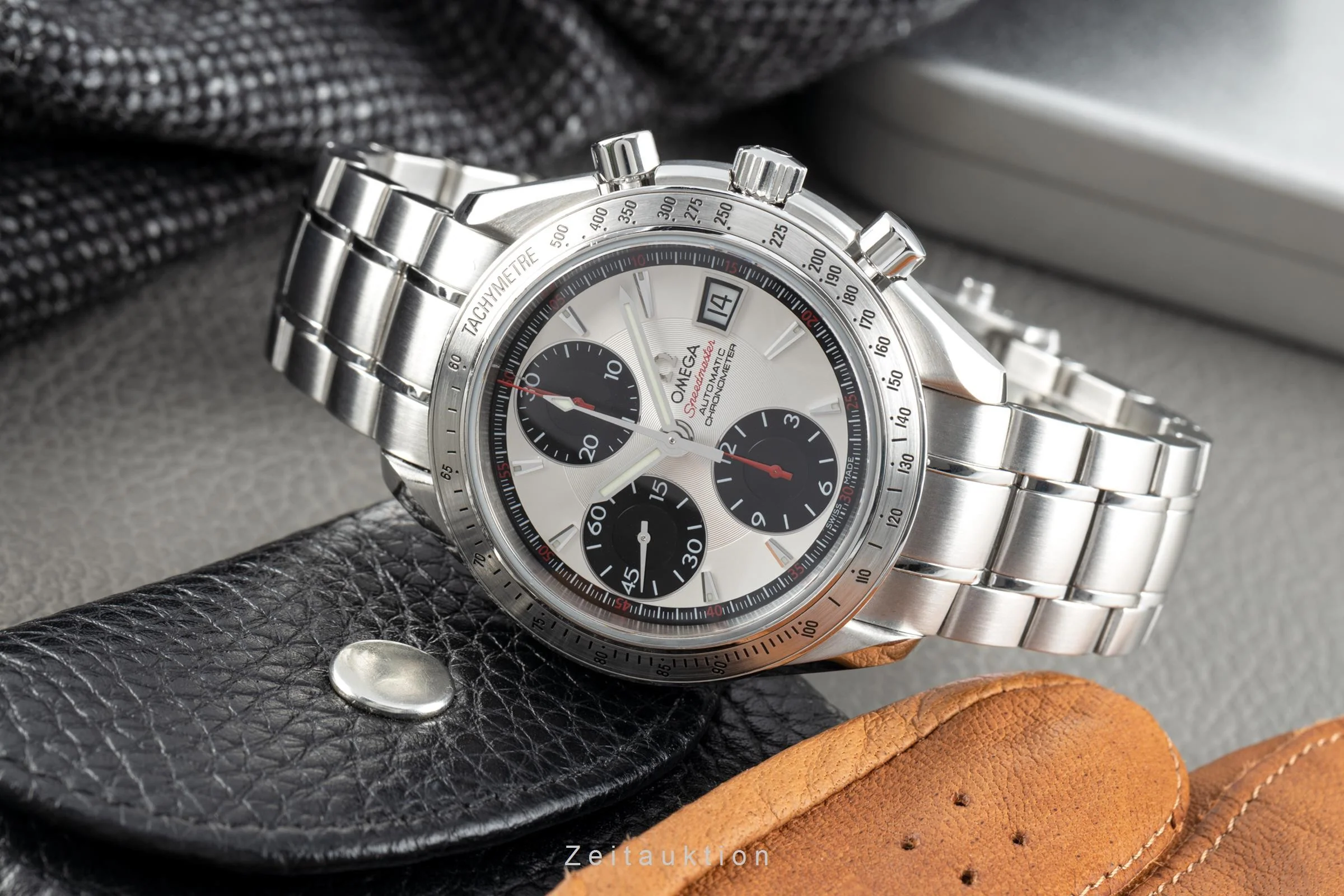 Omega Speedmaster Date chronograph steel automatic men's watch 3211.31.00, 178.0055 LP: 7800EUR  [2111305] - Image 2
