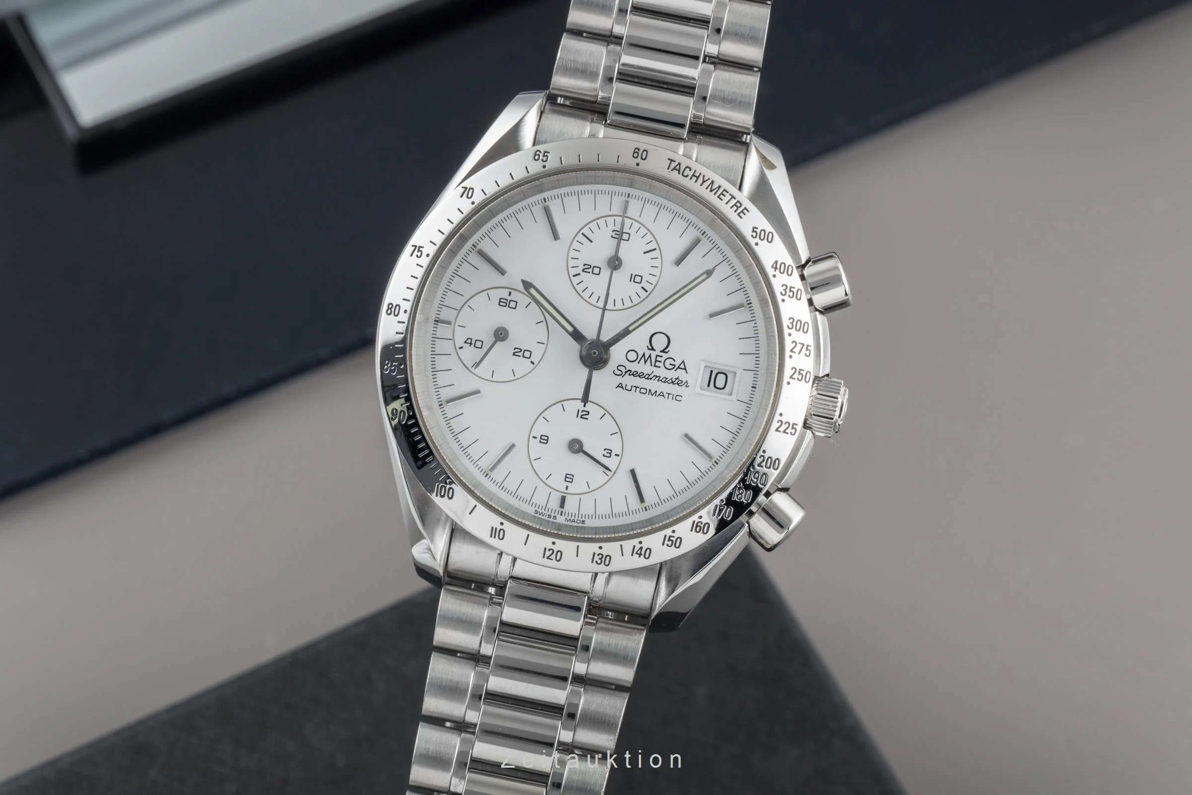 Omega Speedmaster Date chronograph steel automatic men's watch 3511.20.00 LP: 6100EUR  [2506957] - Image 2