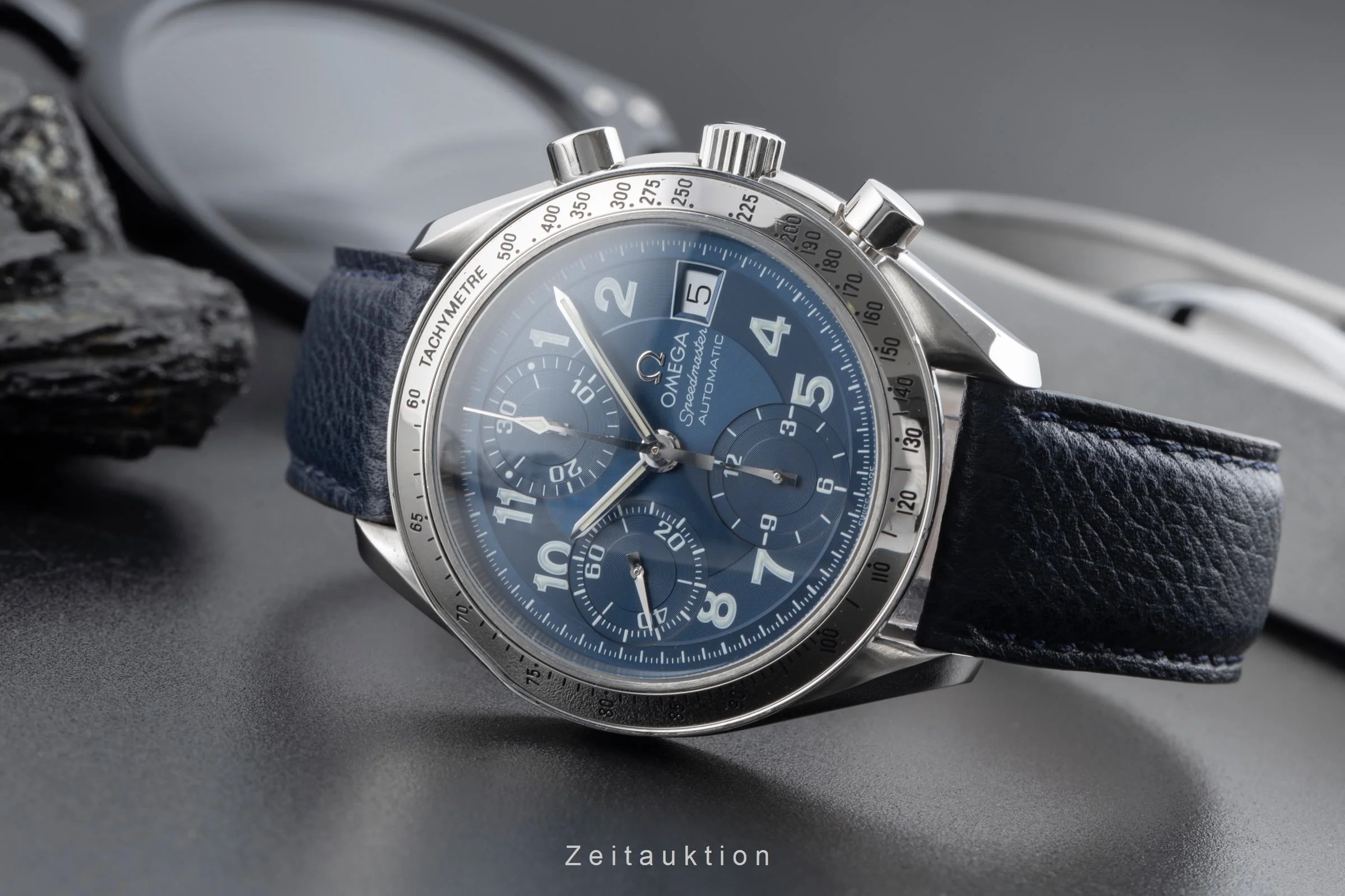 Omega Speedmaster Date chronograph steel automatic men's watch 3513.82.00 LP: 5700EUR  [2504035] - Image 3