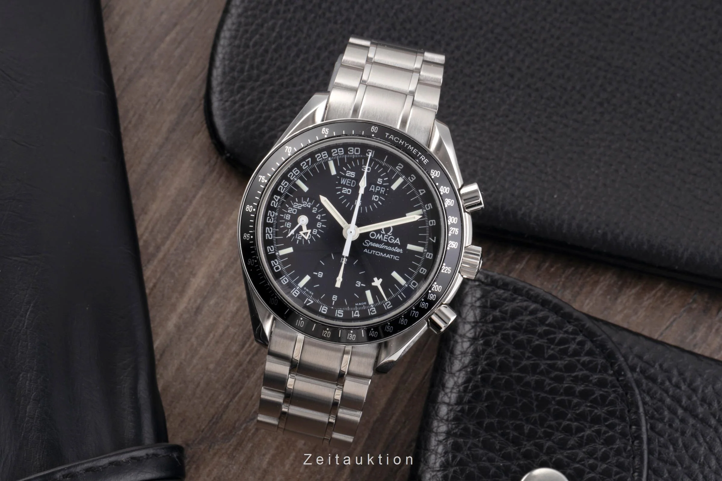 Omega Speedmaster Date chronograph steel automatic men's watch 3520.50.00  [2505071] - Image 4