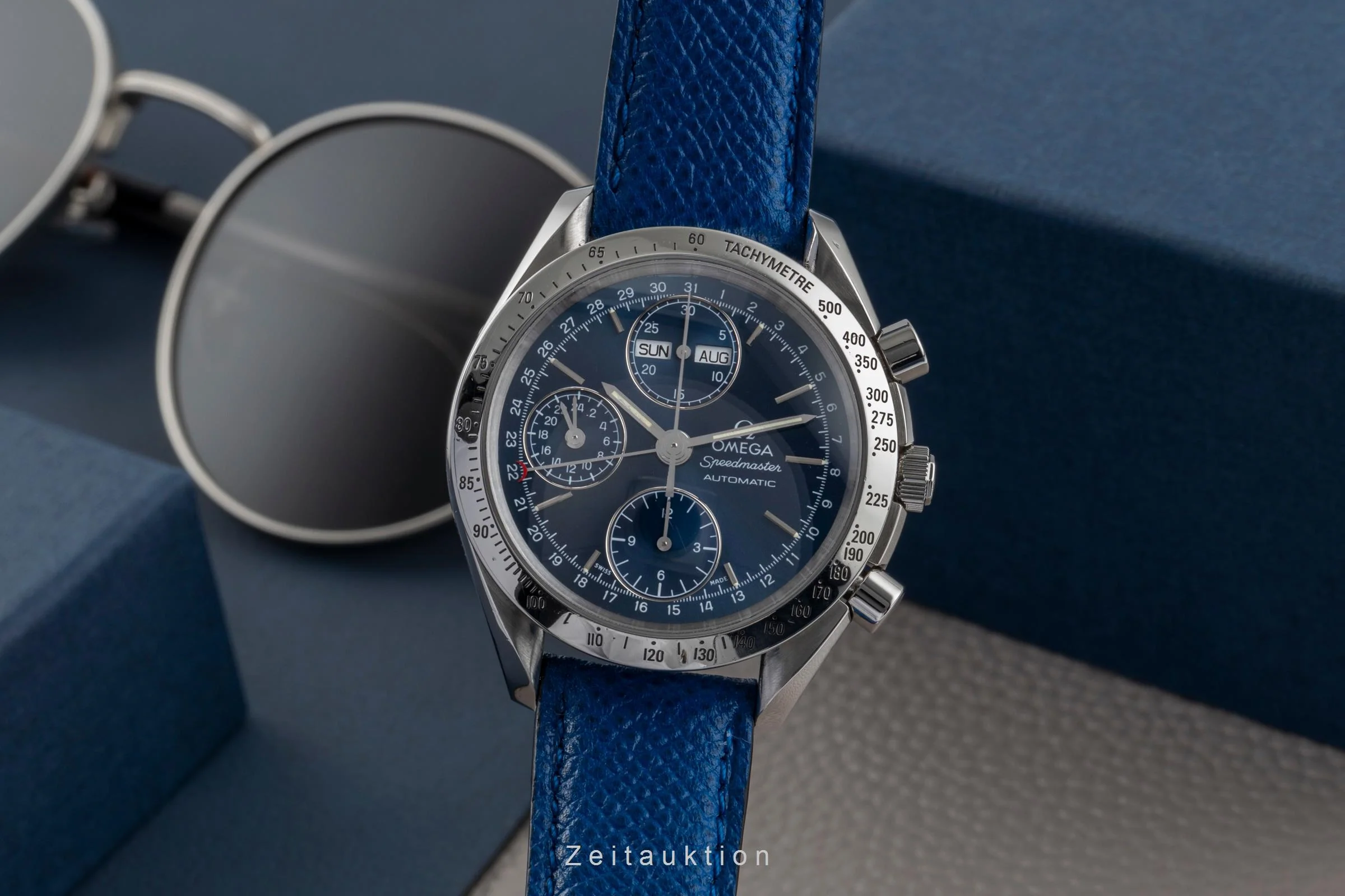 Omega Speedmaster Date chronograph steel automatic men's watch 3521.80.00  [2503051] - Image 2