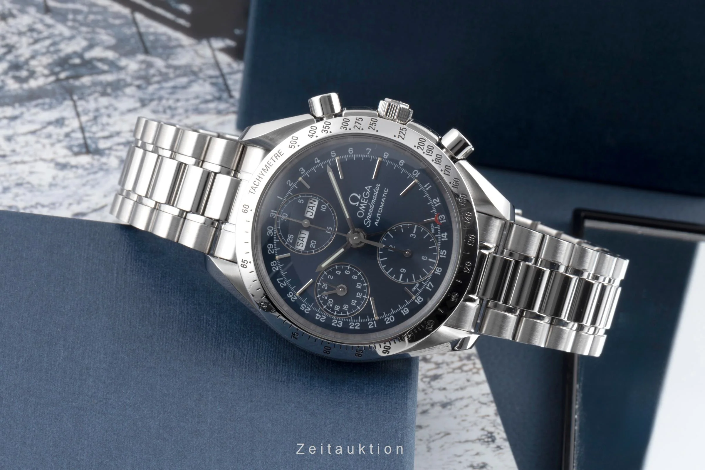 Omega Speedmaster Date chronograph steel automatic men's watch 3521.80.00  [2506610] - Image 3