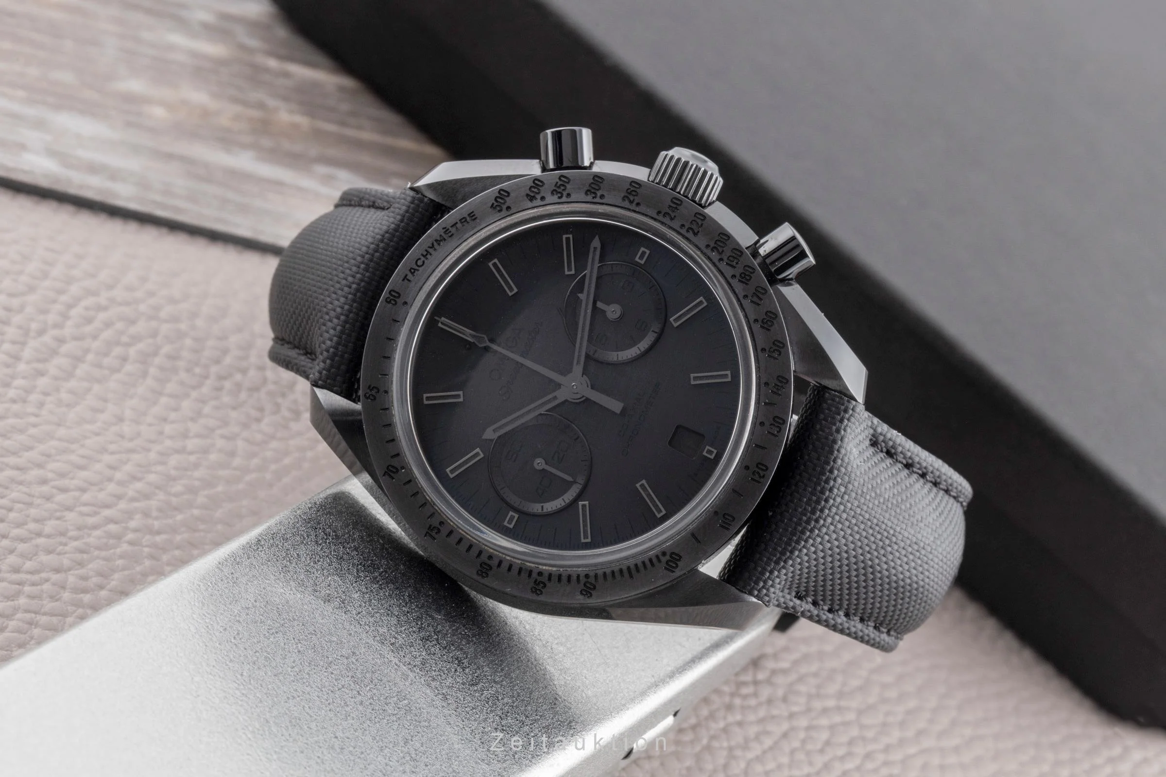 Omega Speedmaster Moonwatch chronograph ceramic automatic men's watch 311.92.44.51.01.005 LP: 13900EUR  [2502702] - Image 3