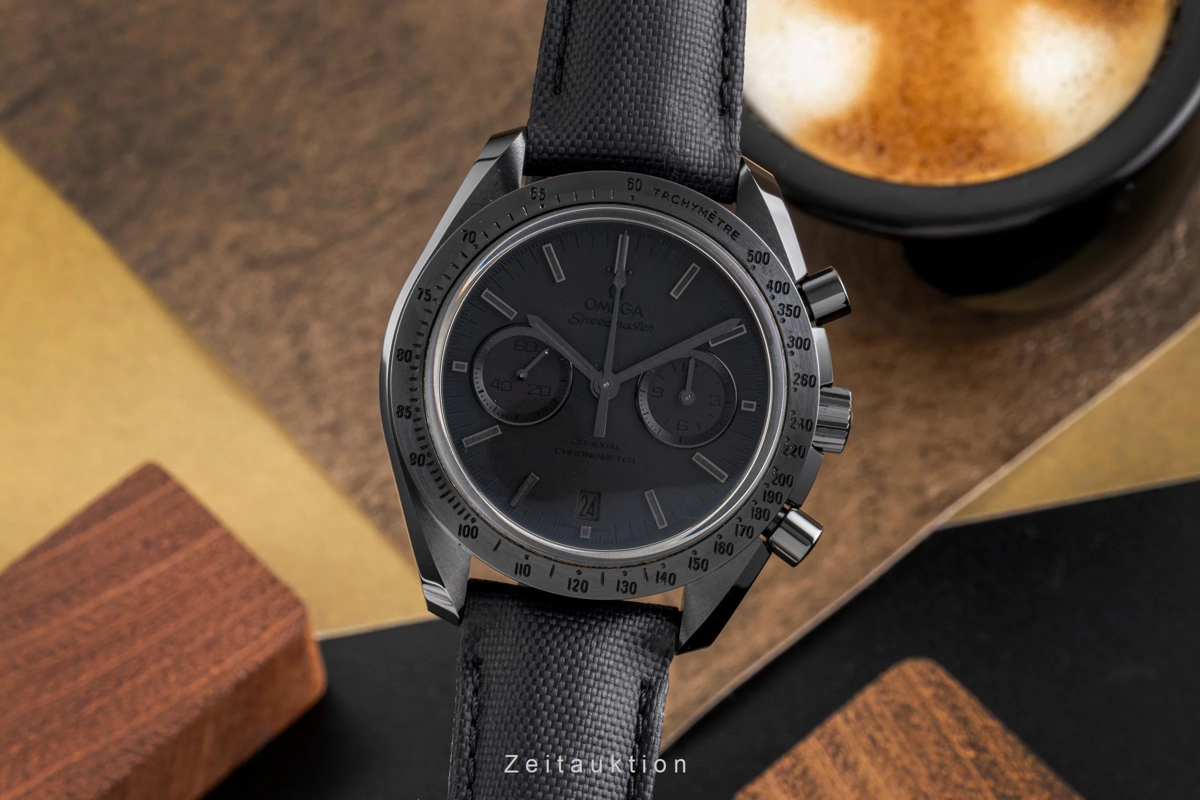 Omega Speedmaster Moonwatch chronograph ceramic automatic men's watch 311.92.44.51.01.005 LP: 13900EUR  [2503306] - Image 2