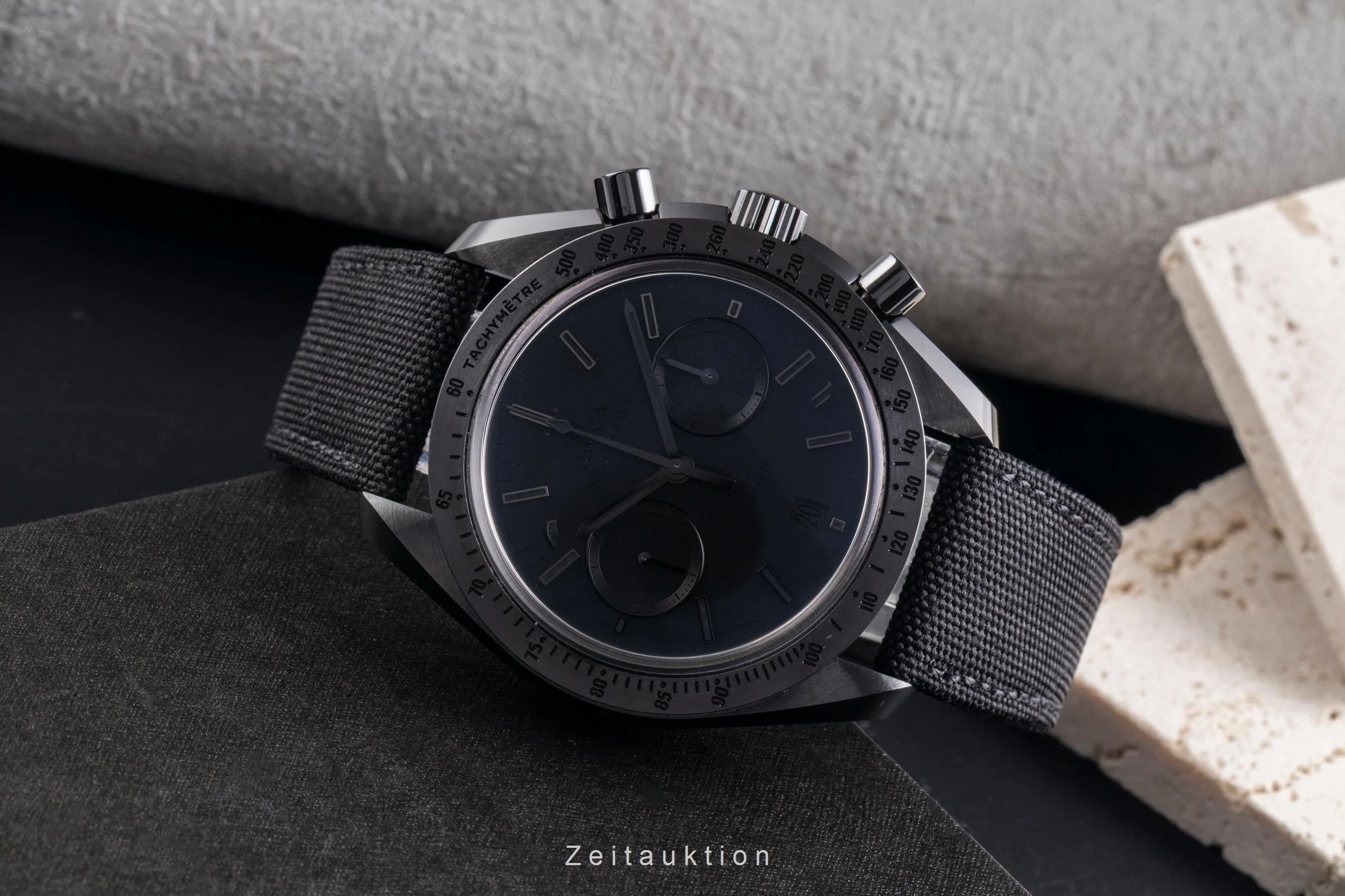 Omega Speedmaster Moonwatch chronograph ceramic automatic men's watch 311.92.44.51.01.005 LP: 13900EUR  [2505191] - Image 3